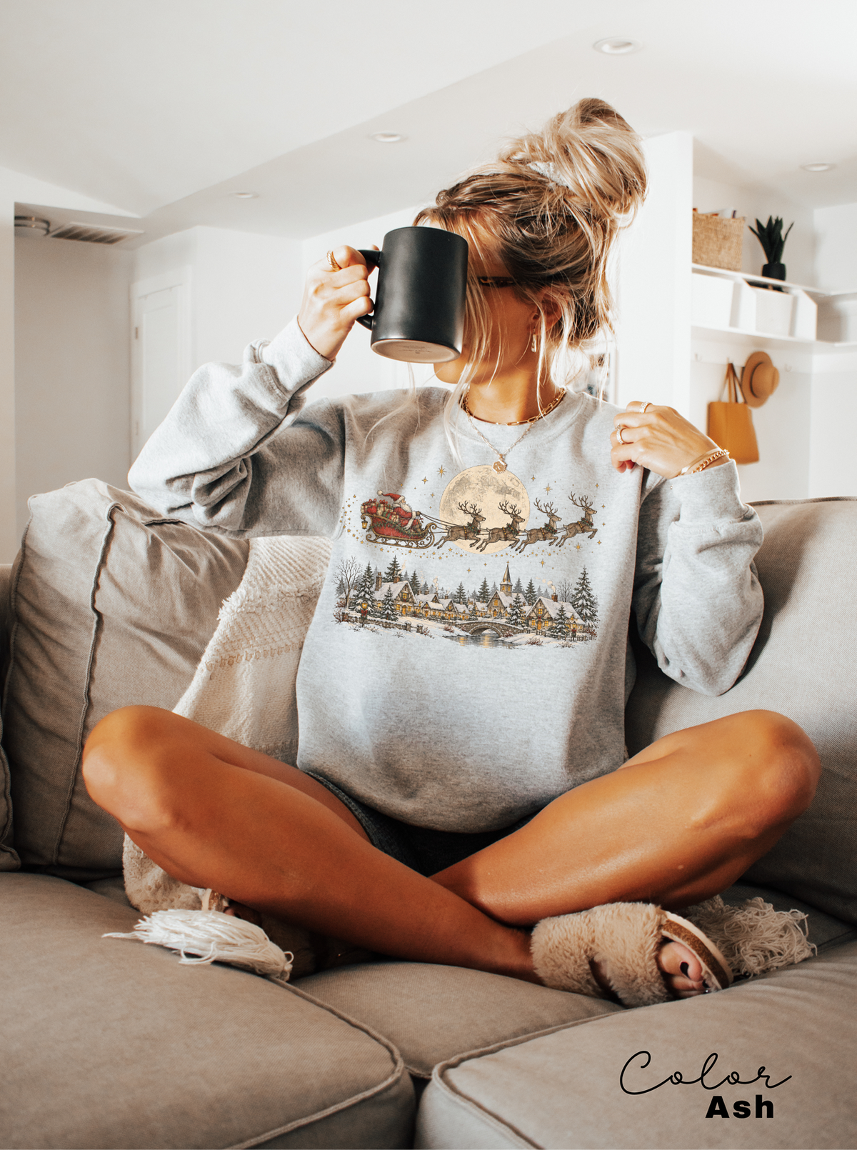 Christmas Vintage Sweatshirt, Holiday Crewneck, Winter Pullover,