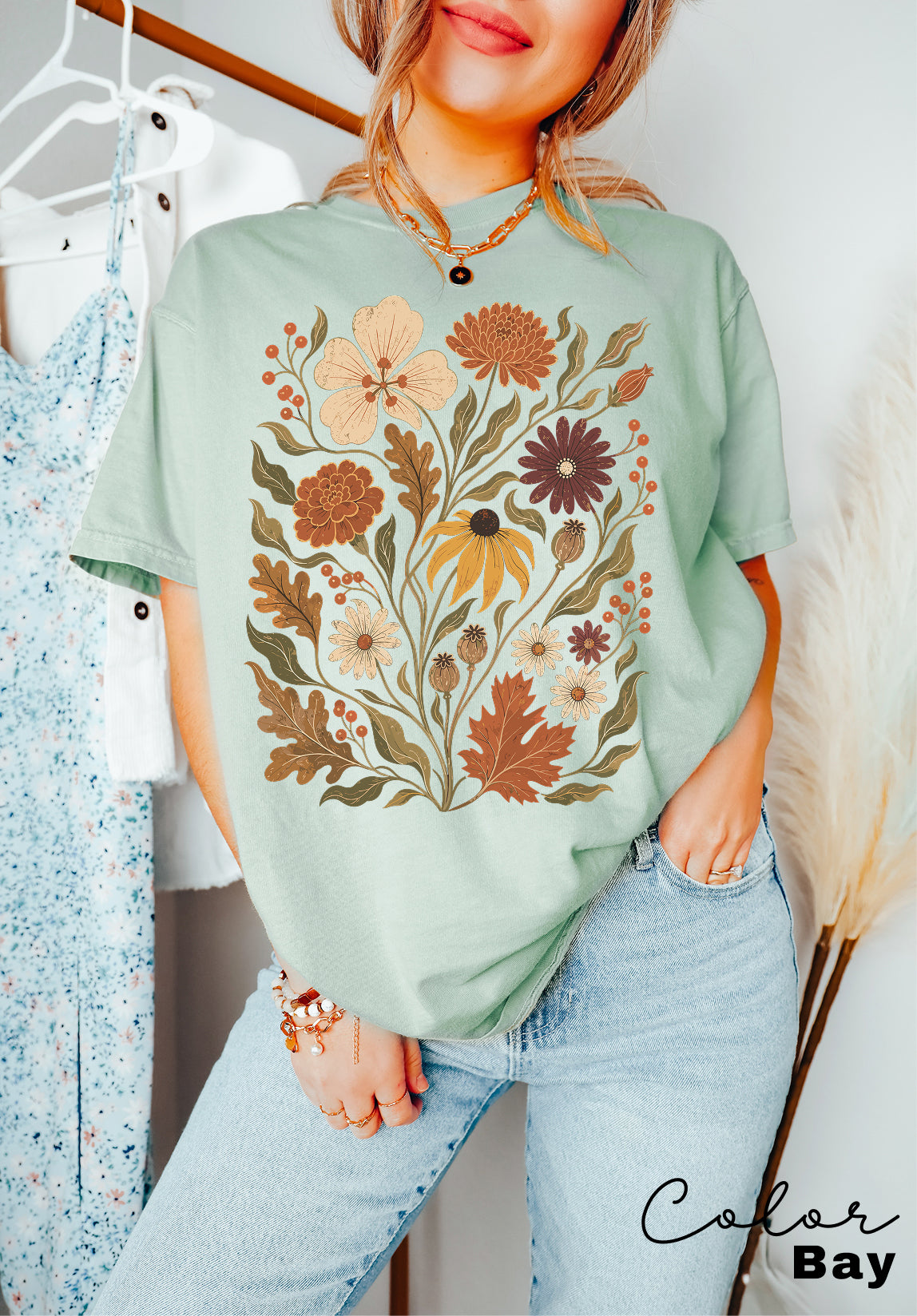 Fall Floral T-Shirt, Vintage Botanical Graphic Tee, Rustic Wildflower Shirt, Autumn Tee