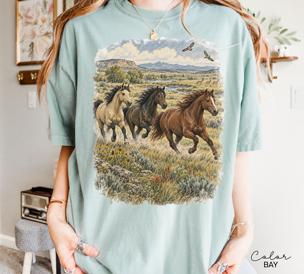 Vintage Horse Nature T-Shirt, Wild Horse Tee, Retro 90's Style Nature Tee