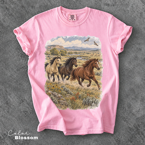 Vintage Horse Nature T-Shirt, Wild Horse Tee, Retro 90's Style Nature Tee
