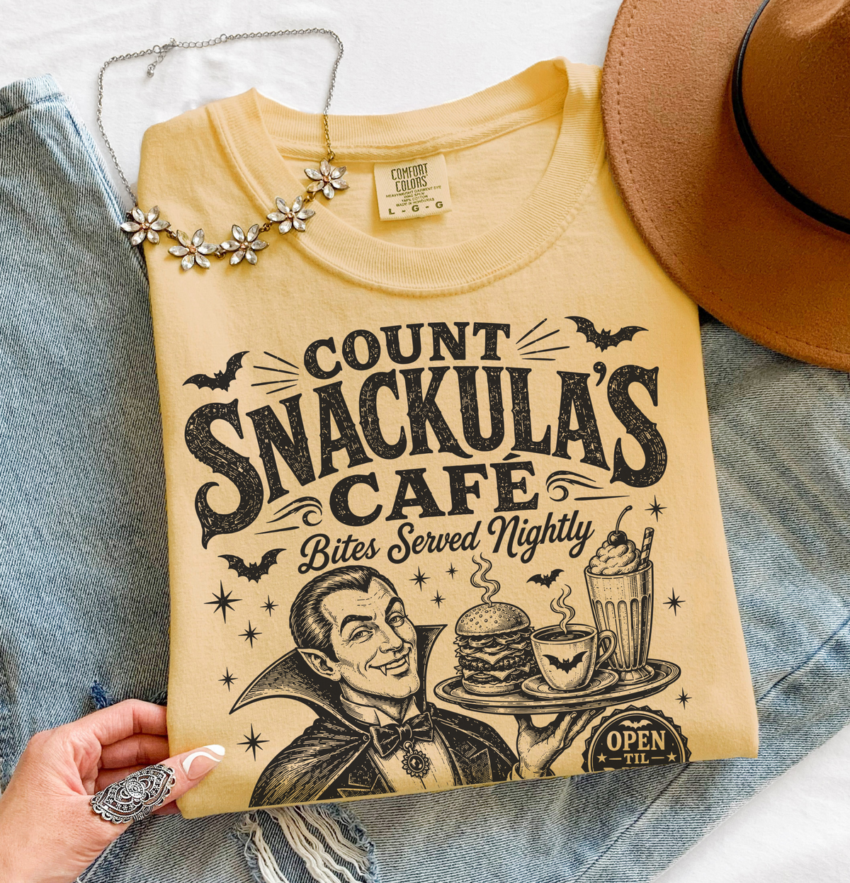 Retro Halloween Tee, Vampire Graphic Tee, Spooky Vintage Shirt