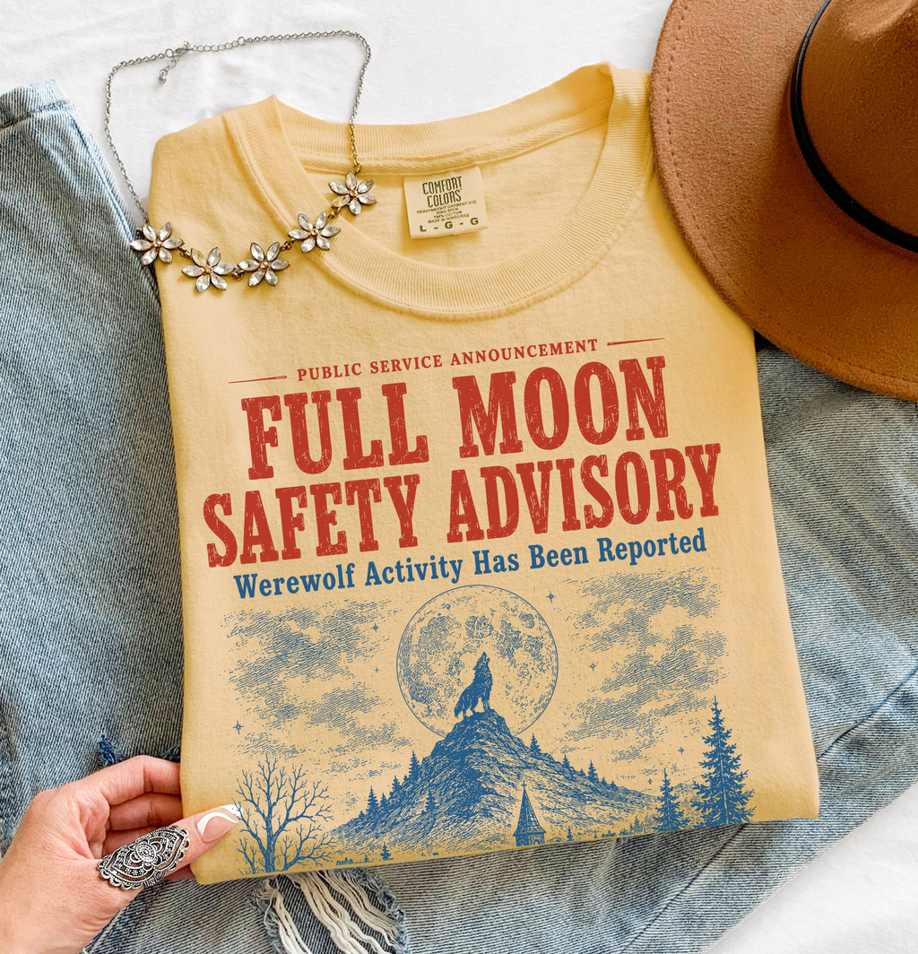 Retro Halloween Werewolf T-Shirt,fake Halloween Public Service Announcement