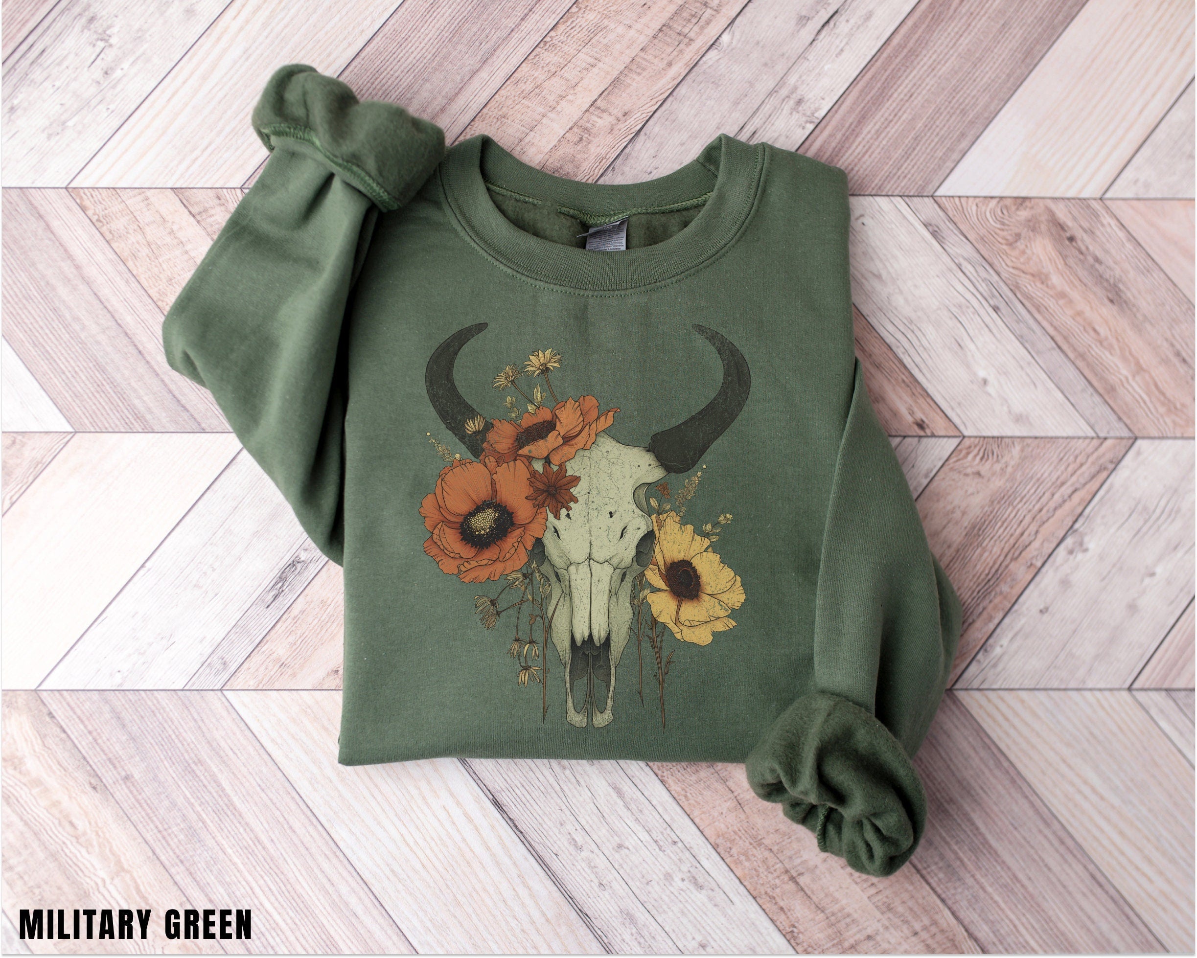 Boho Cow Skull Sweatshirt, Longhorn Shirt, Wild West Shirt, Outdoor Sweatshirt, Wild West Sweatshirt, Cowboy Shirt, Country Music Shirt,