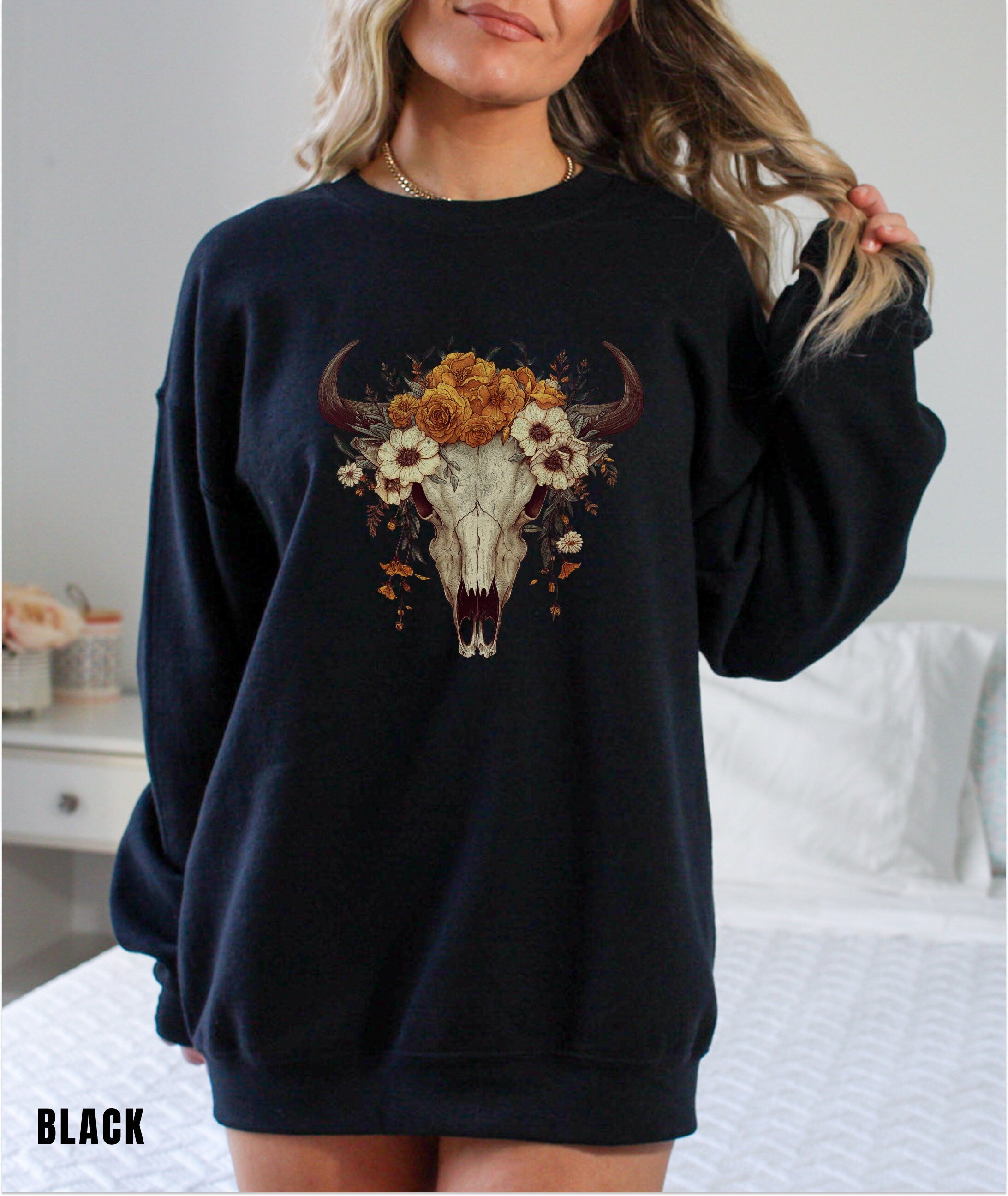 Boho Country Sweatshirt, Longhorn Shirt, Wild West Shirt, Outdoor Sweatshirt, Cowgirl Boho, Cowboy Shirt, Country Music Shirt, Gift GF