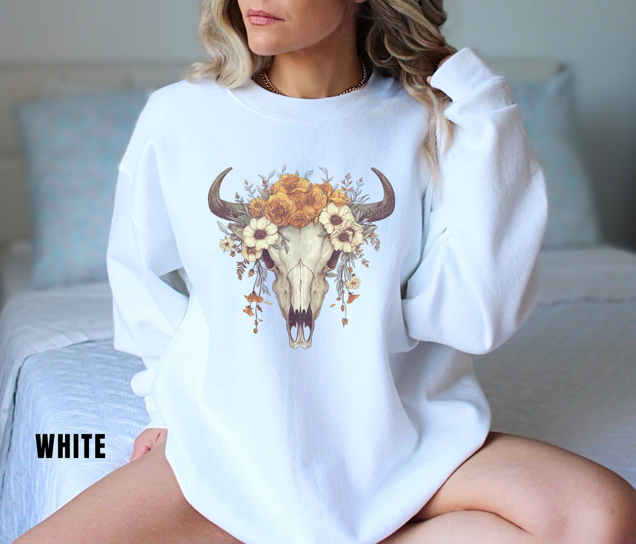 Boho Country Sweatshirt, Longhorn Shirt, Wild West Shirt, Outdoor Sweatshirt, Cowgirl Boho, Cowboy Shirt, Country Music Shirt, Gift GF
