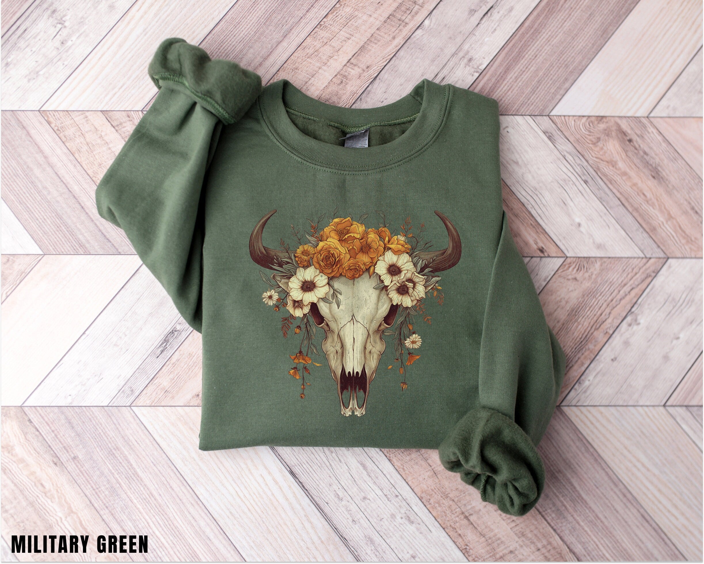 Boho Country Sweatshirt, Longhorn Shirt, Wild West Shirt, Outdoor Sweatshirt, Cowgirl Boho, Cowboy Shirt, Country Music Shirt, Gift GF