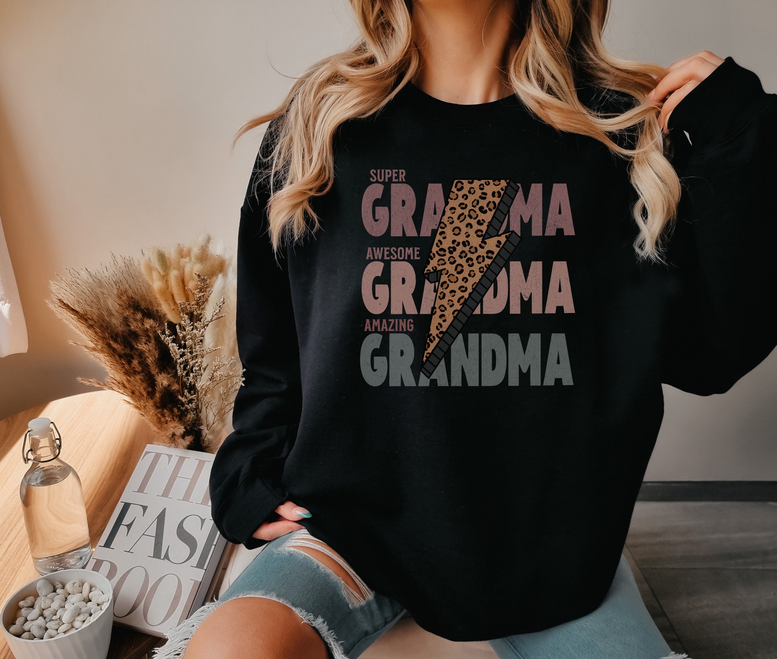 Cool Grandma Sweater, Grandma Sweatshirt Retro, Grandma Tshirt, Nana Shirt, Grandmother Shirt, Mothers Day Gift, Gift For New Grandmother