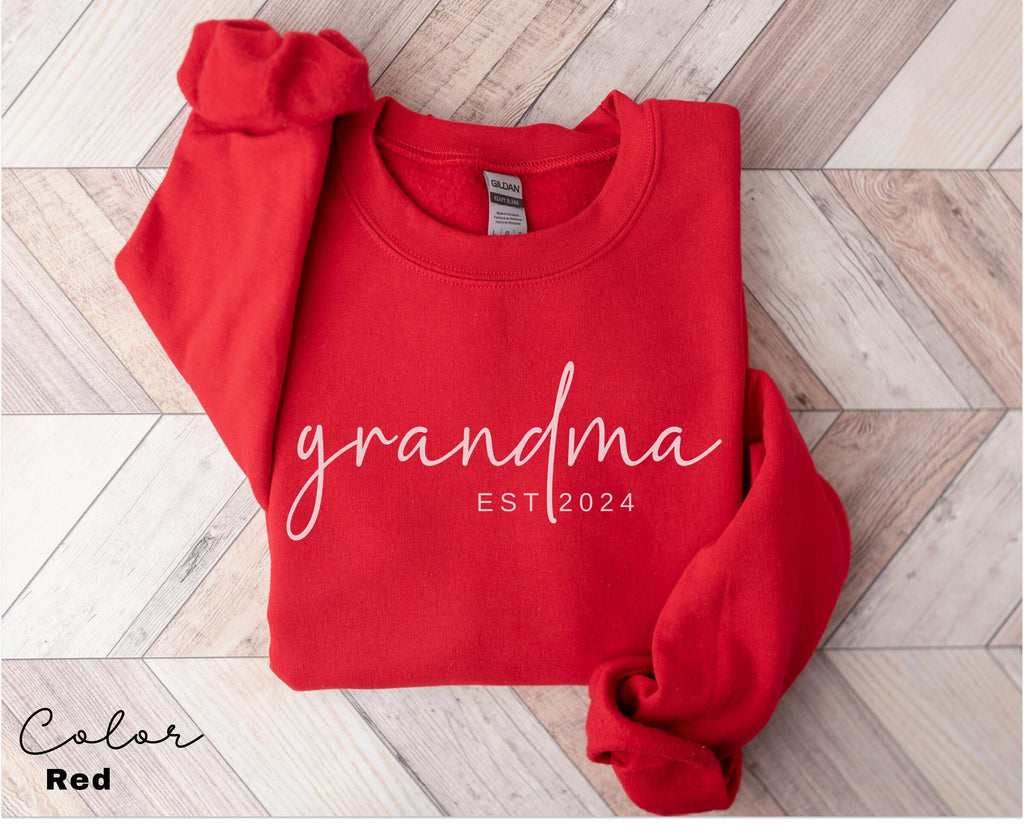 Personalized Grandma Est Sweatshirt, Custom Grandma Crewneck, Gift for Grandma, Grandma est 2024, Pregnancy Announcement, Grandma Gift
