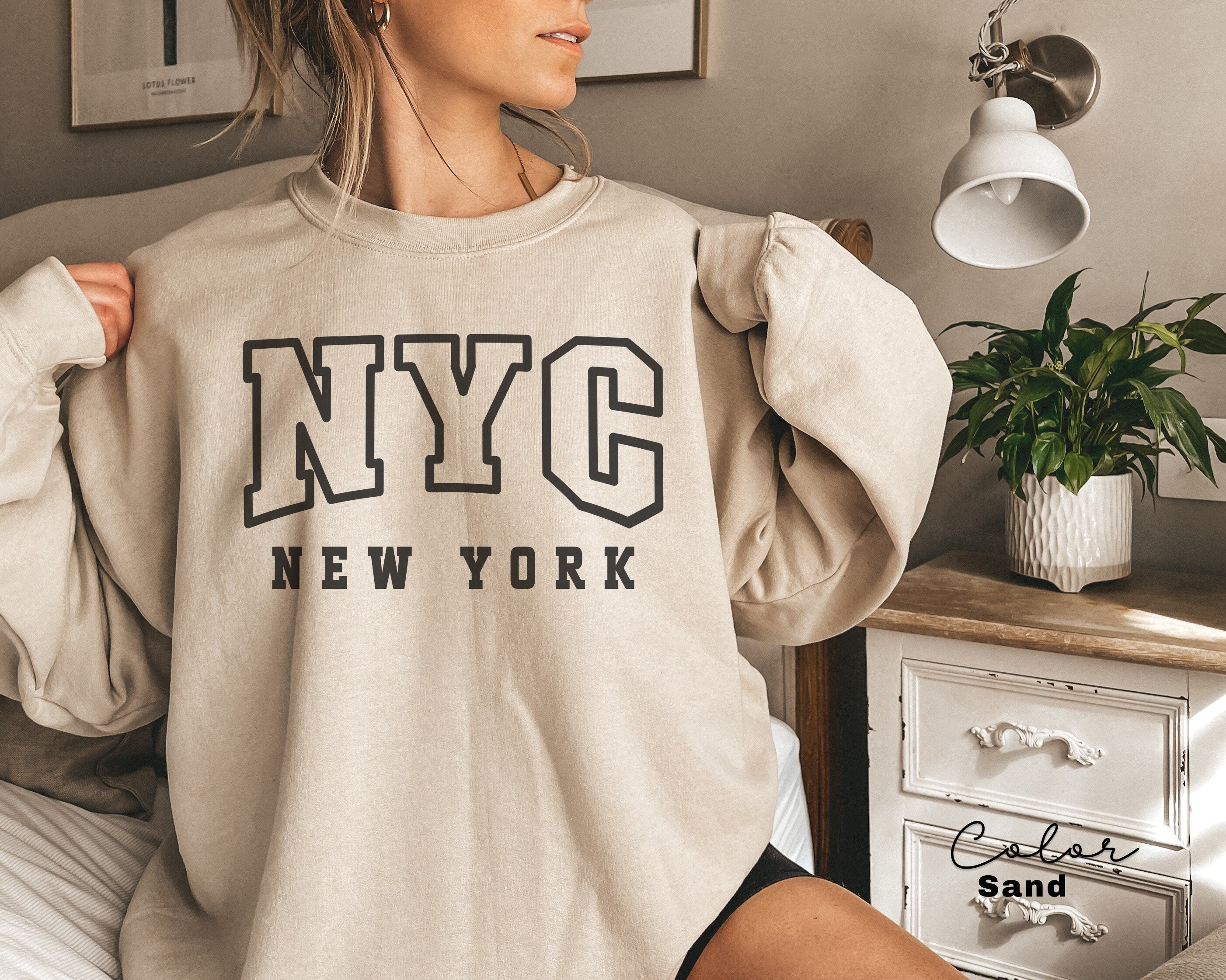NYC Sweatshirt, New York City Sweatshirt, Trendy Varsity Sweatshirt, Aesthetic College Crewneck, Oversized Sweater, NYC Crewneck, NY Shirt