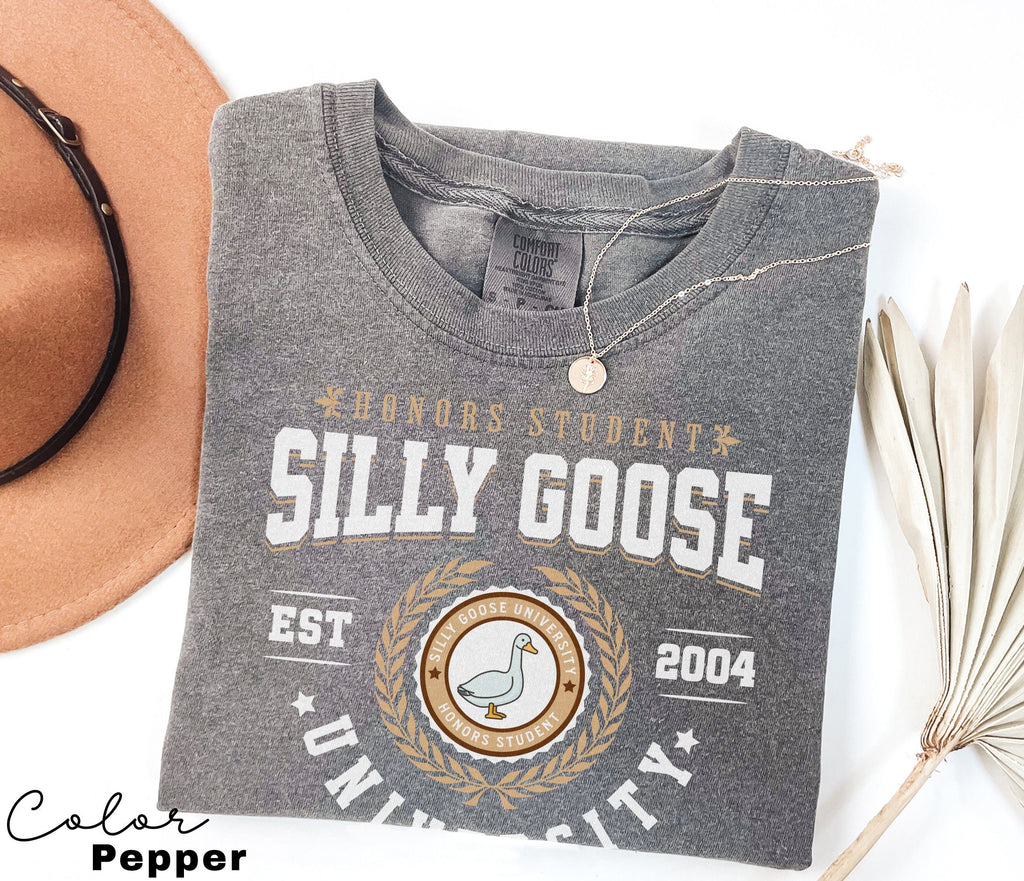 Silly Goose Shirt Silly Goose University Birthday Gift Comfort Colors Silly Goose Vintage Farm Shirt Cute Goose Shirt Gifts for Farm Girls