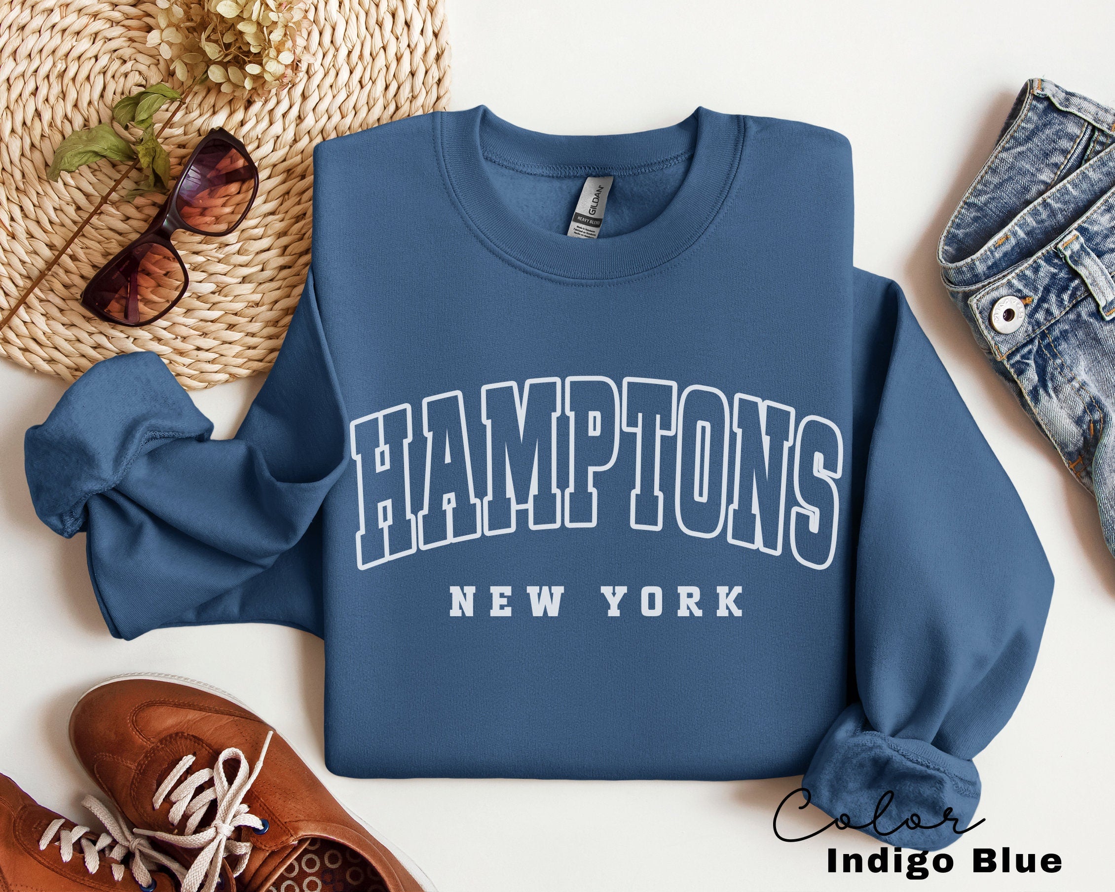 Hamptons City Sweatshirt, New York Pullover, Vintage Varsity Aesthetic, Trendy Travel Destination Gift, Unisex Crewneck Sweatshirt