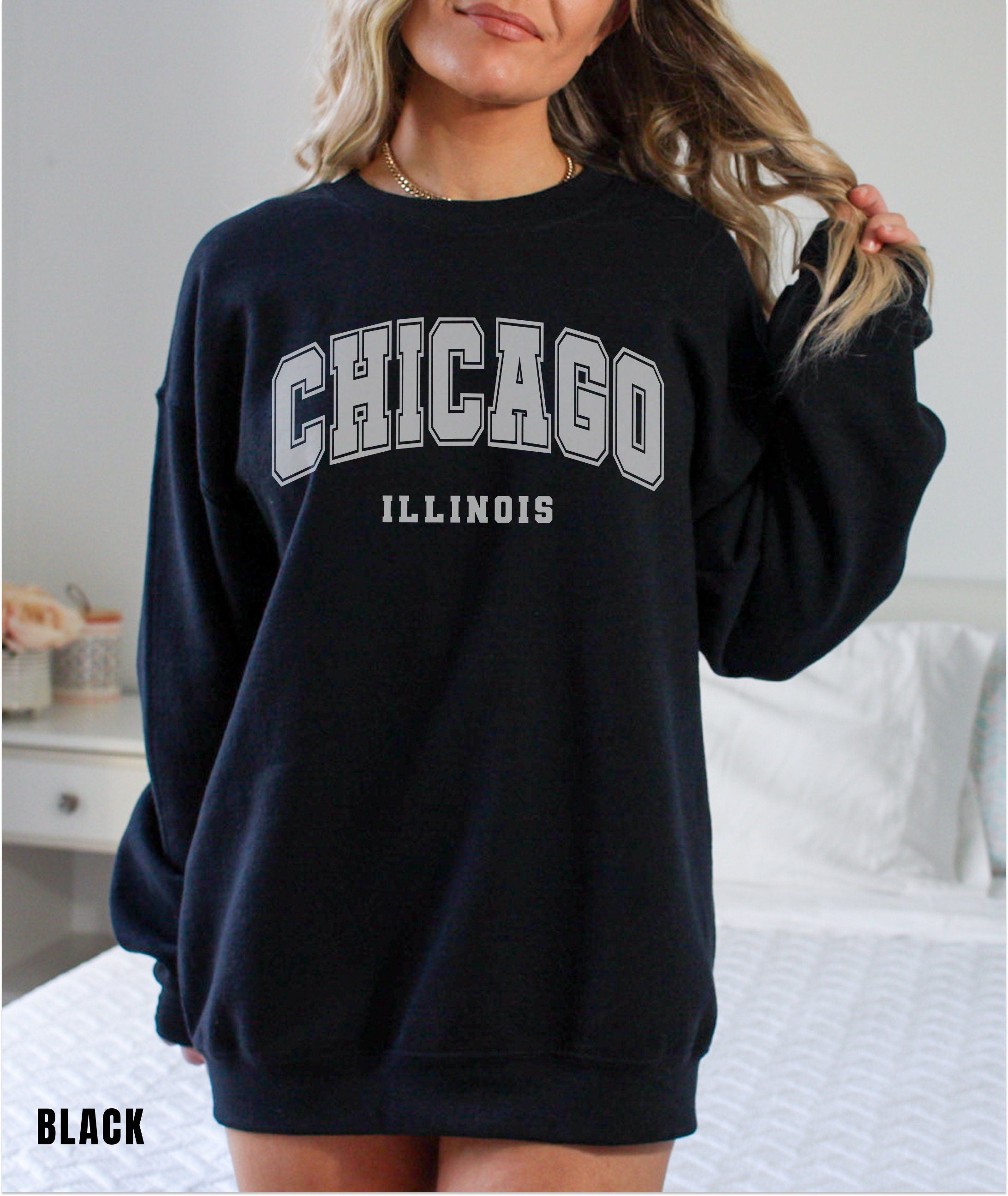 Chicago Sweatshirt, Chicago City Sweatshirt, Home State Outfit, Vacation, Chicago Lover Gift, Chicago, Illinois Sweatshirt
