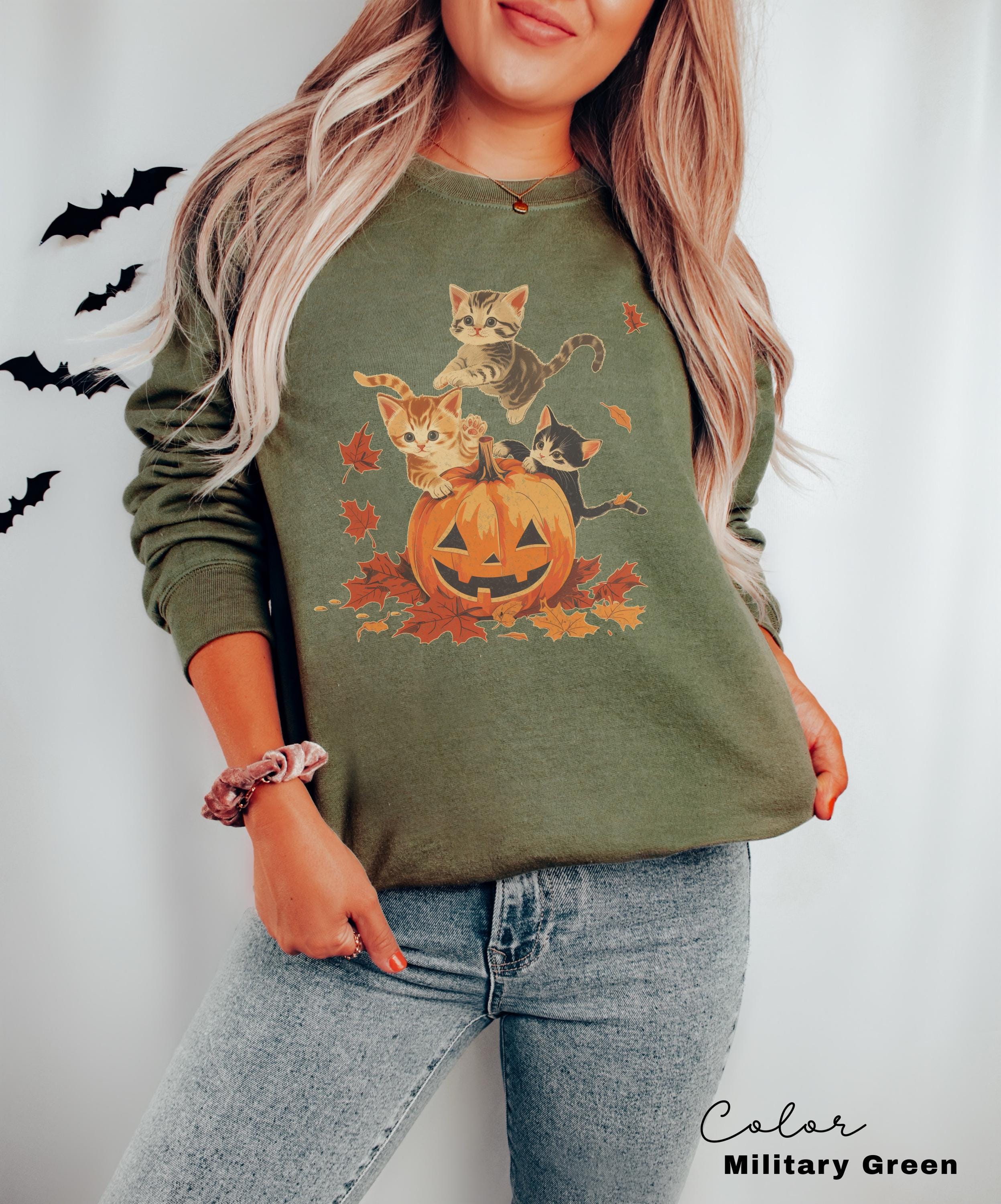 Vintage 90s Cat Halloween Sweatshirt, Retro Halloween Shirt, Spooky Season Tee, Pumpkin Shirt, Cat Lover Shirt, Black Cat, Spooky Season