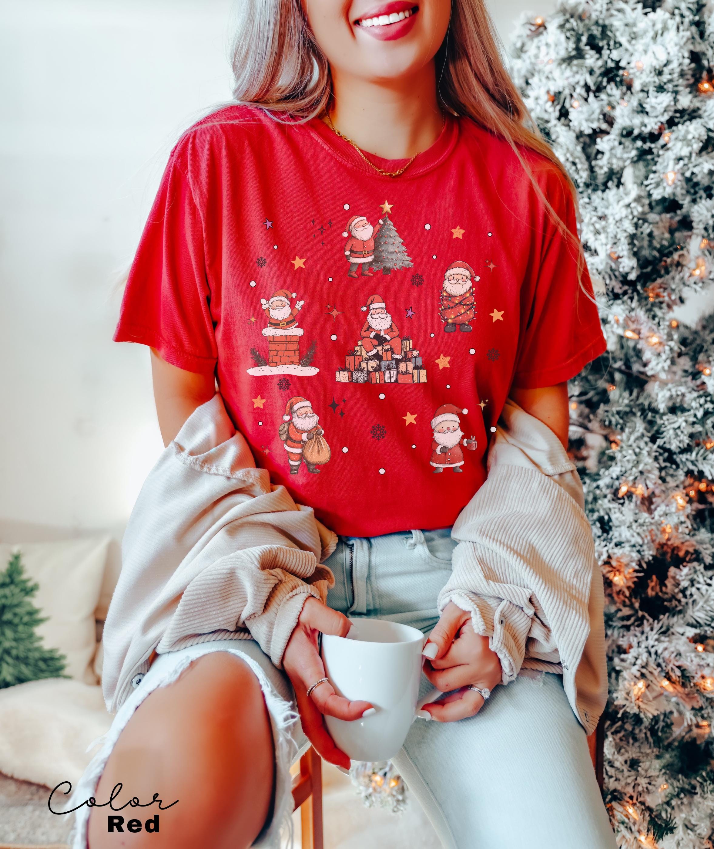 Comfort Colors Santa Christmas Shirt, Santa Clause Shirt, Retro Christmas shirt, Womens Christmas shirt, Cute Christmas Gift, Oversized