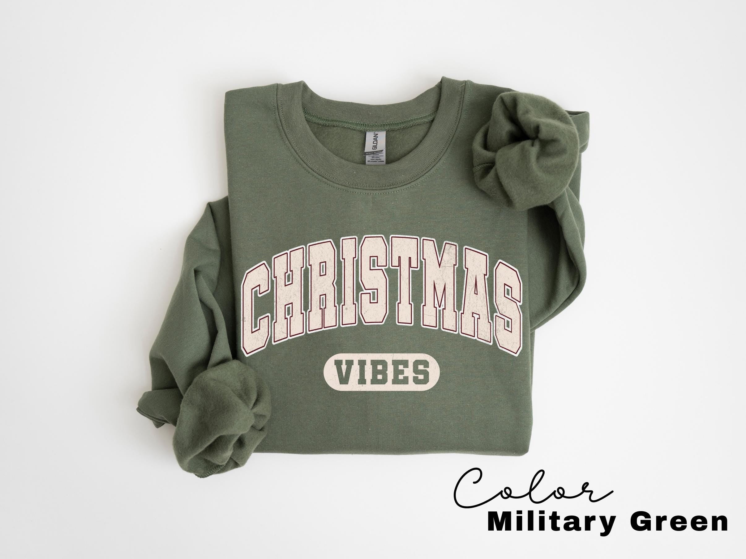 Retro Christmas Vibes Sweatshirt, Womens Christmas Sweatshirt, Holiday Sweater, Cute Christmas Sweatshirt, Oversized Sweatshirt, Xmas