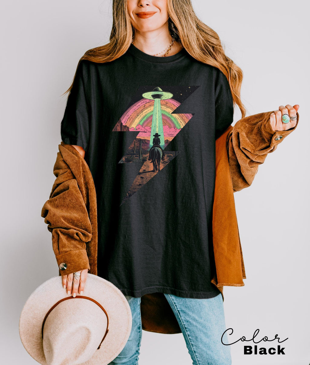 Ufo Western Shirt, Retro T-Shirt, Vintage Cowboy TShirt, Rodeo T Shirt, Wild West Shirt, Western Oversized Tee, Unisex