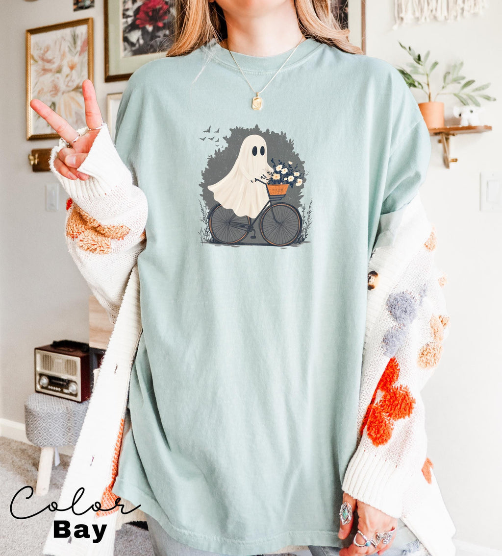 Comfort Colors® Halloween Shirt, Cute Halloween Ghost Shirt, Halloween Women's Shirt, Fall Shirt, Halloween Party Shirt, Spooky Season Shirt