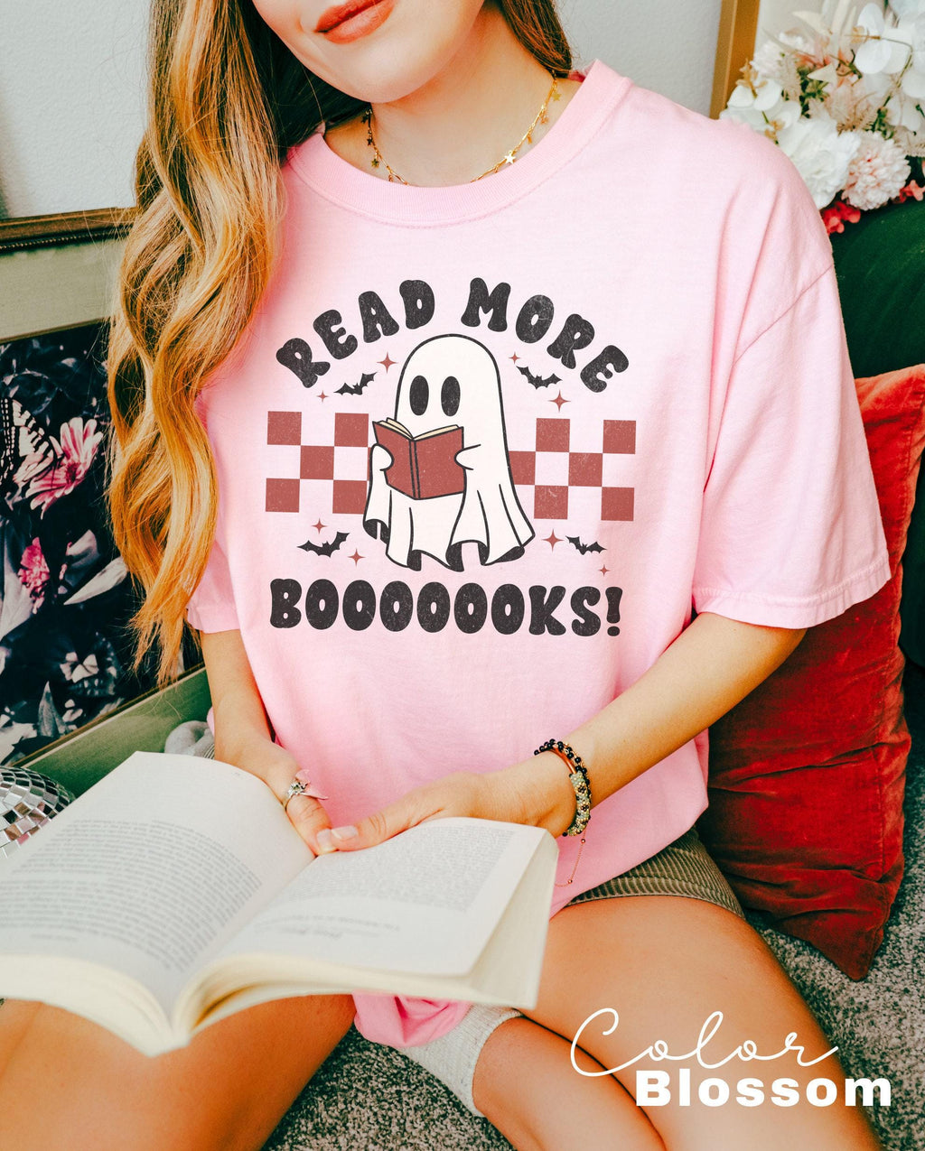 Comfort Colors® Teacher Halloween Shirt Retro, Read More Books, Halloween Teacher Shirt, Cute Spooky Teacher Shirt, Ghost Pumpkin Shirt