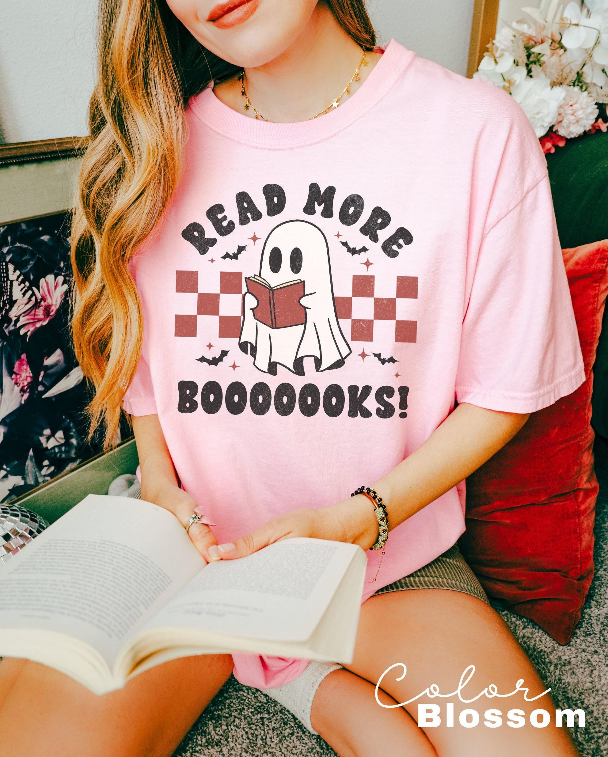 Comfort Colors® Teacher Halloween Shirt Retro, Read More Books, Halloween Teacher Shirt, Cute Spooky Teacher Shirt, Ghost Pumpkin Shirt