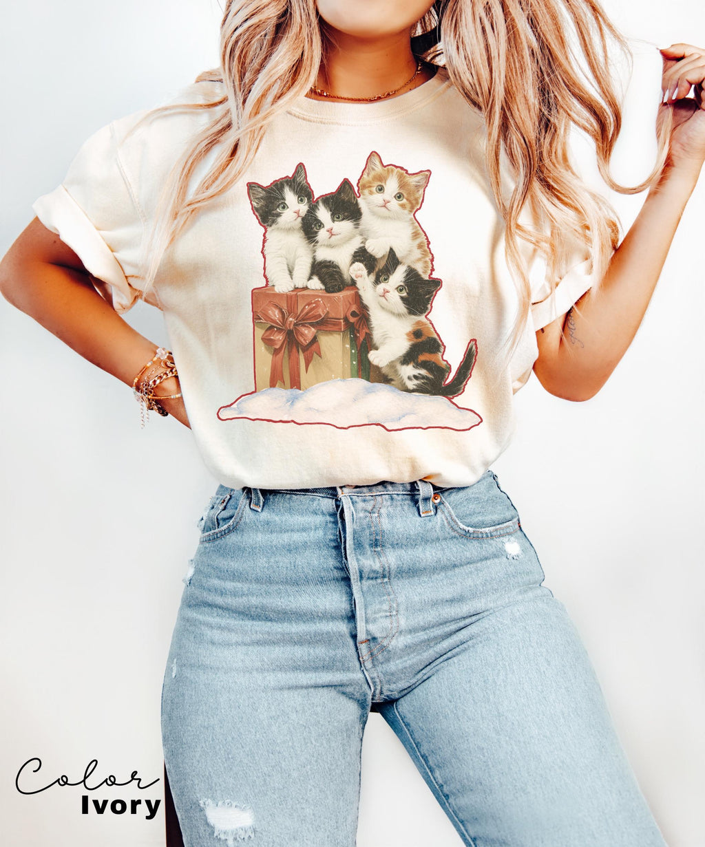 Vintage 90s Cat Christmas Shirt, Cute Cat Shirt, Cat Christmas Shirt, Retro Cat Christmas, Christmas Kitten Shirt, Classic Christmas Shirt