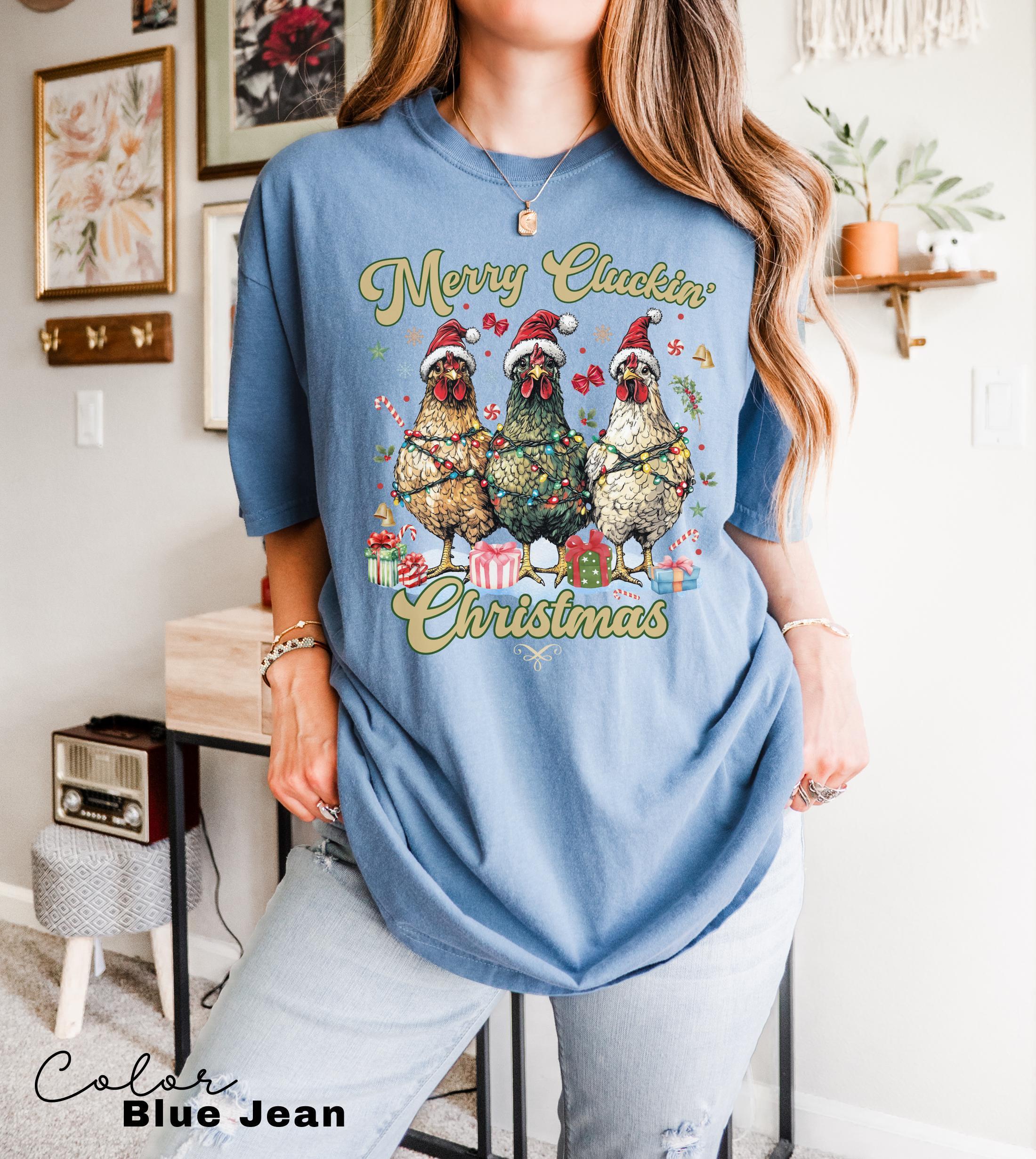 Сute Christmas Chickens Shirt, Christmas Farm Animals T-Shirt, Womens Christmas Chicken, Christmas Holiday Shirt Gift, Country Christmas