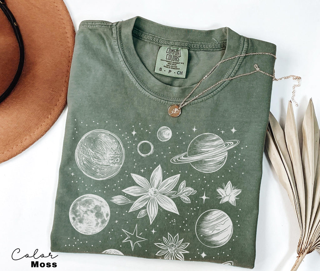 Celestial Shirt, Astrology Shirt, Stars Moon Shirt, Aesthetic Shirt, Mystical Shirt, Moon Phase Shirt, Astronomy Shirt, Mystic, Retro Tee