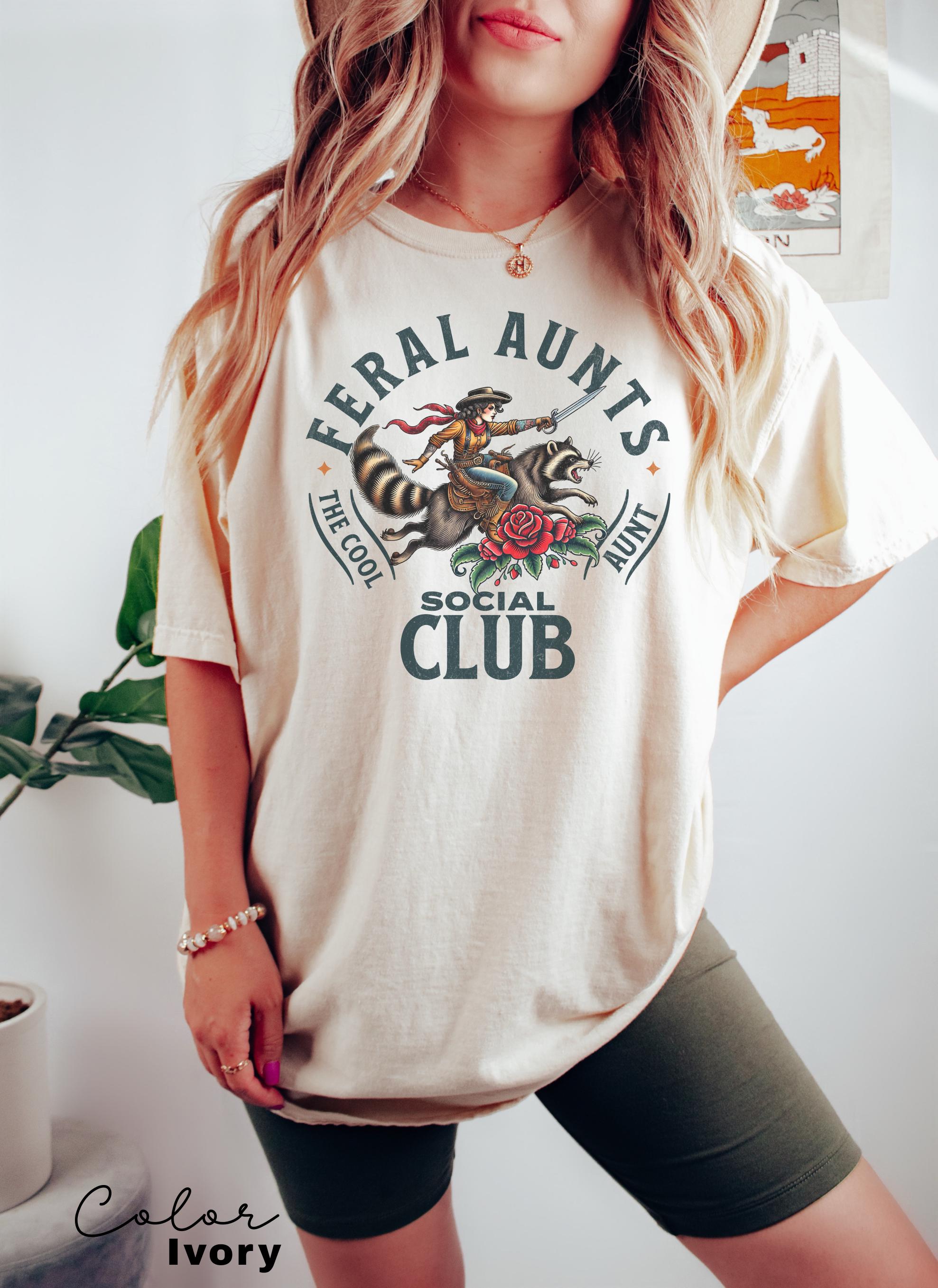 Feral Aunt Social Club, Pregnancy Reveal to Sister Auntie Shirt Cool Aunt, Retro Aunt Shirt, Pregnancy Annoucement, New Aunt, Sister Gift,