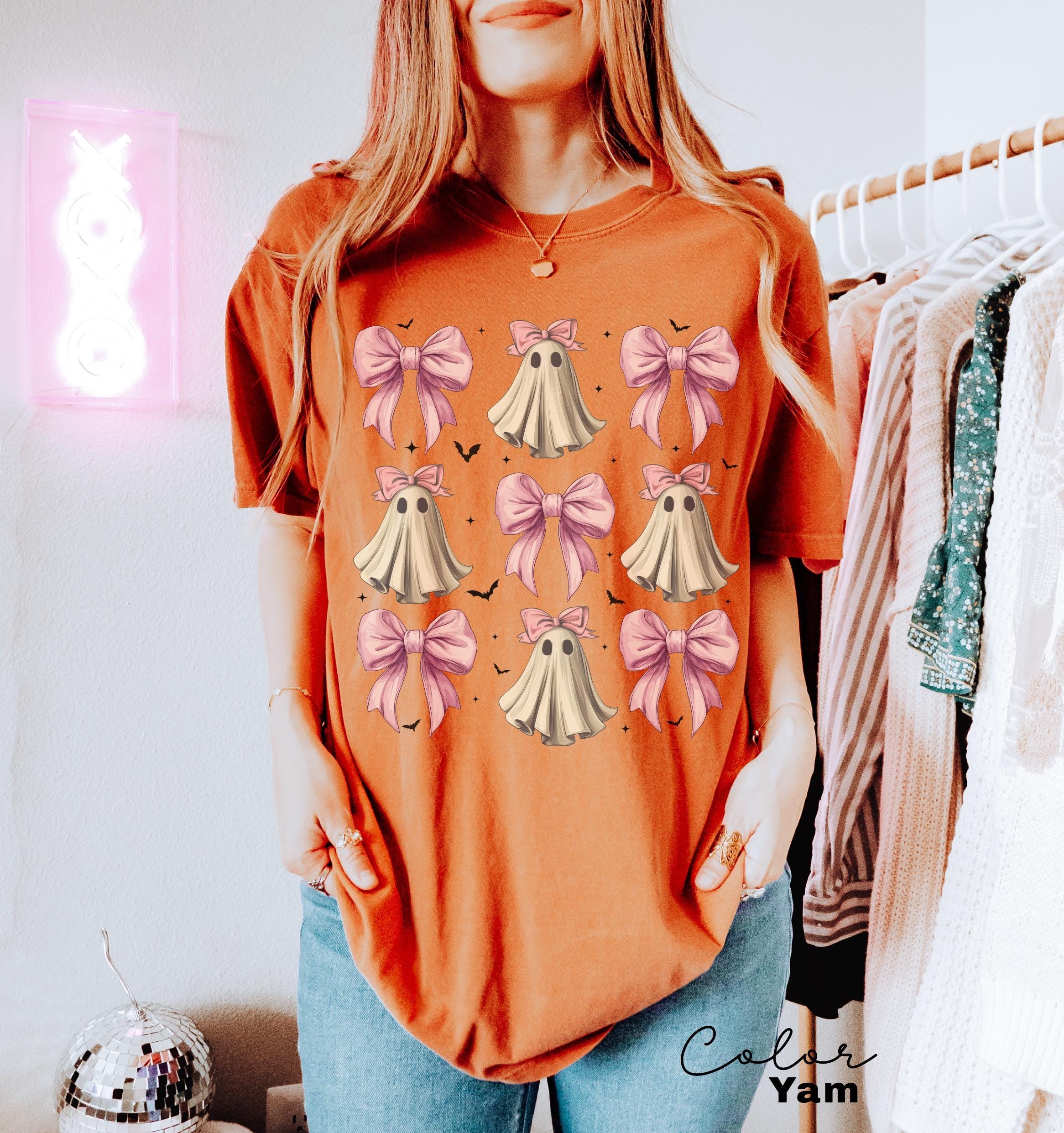 Coquette Halloween Shirt, Coquette Pink Bow Ghost Shirts, Cute Ghost Graphic Tee, Pink Coquette Halloween T-Shirt, Pink Spooky Vibes Shirts