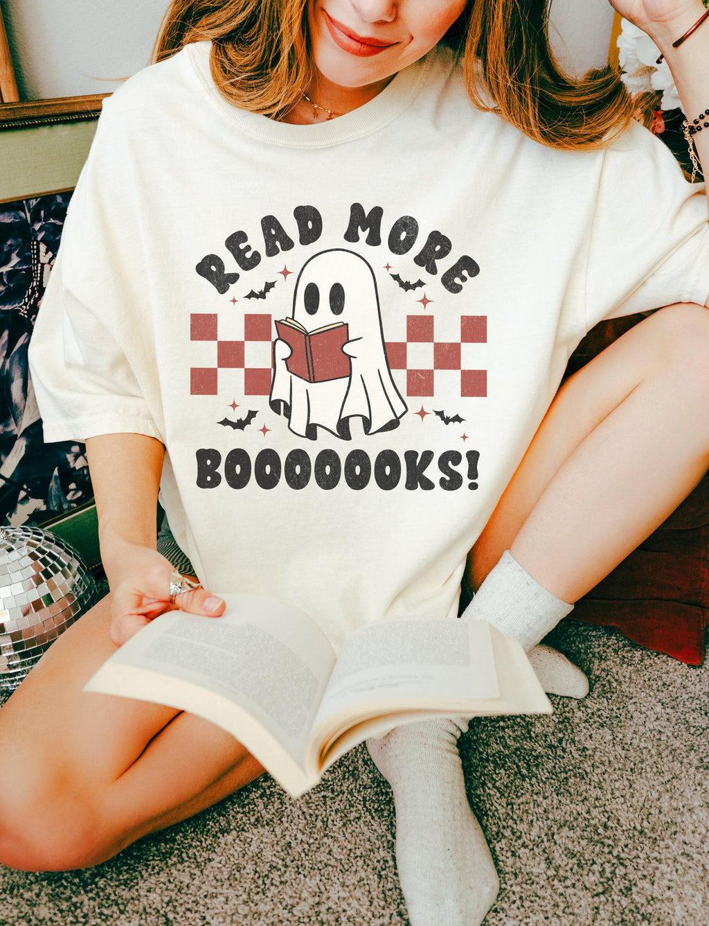 Comfort Colors® Teacher Halloween Shirt Retro, Read More Books, Halloween Teacher Shirt, Cute Spooky Teacher Shirt, Ghost Pumpkin Shirt