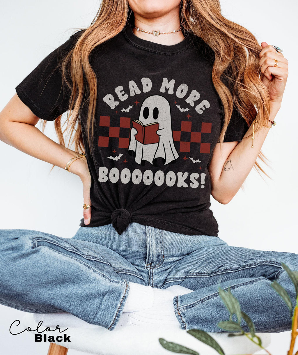 Comfort Colors® Teacher Halloween Shirt Retro, Read More Books, Halloween Teacher Shirt, Cute Spooky Teacher Shirt, Ghost Pumpkin Shirt