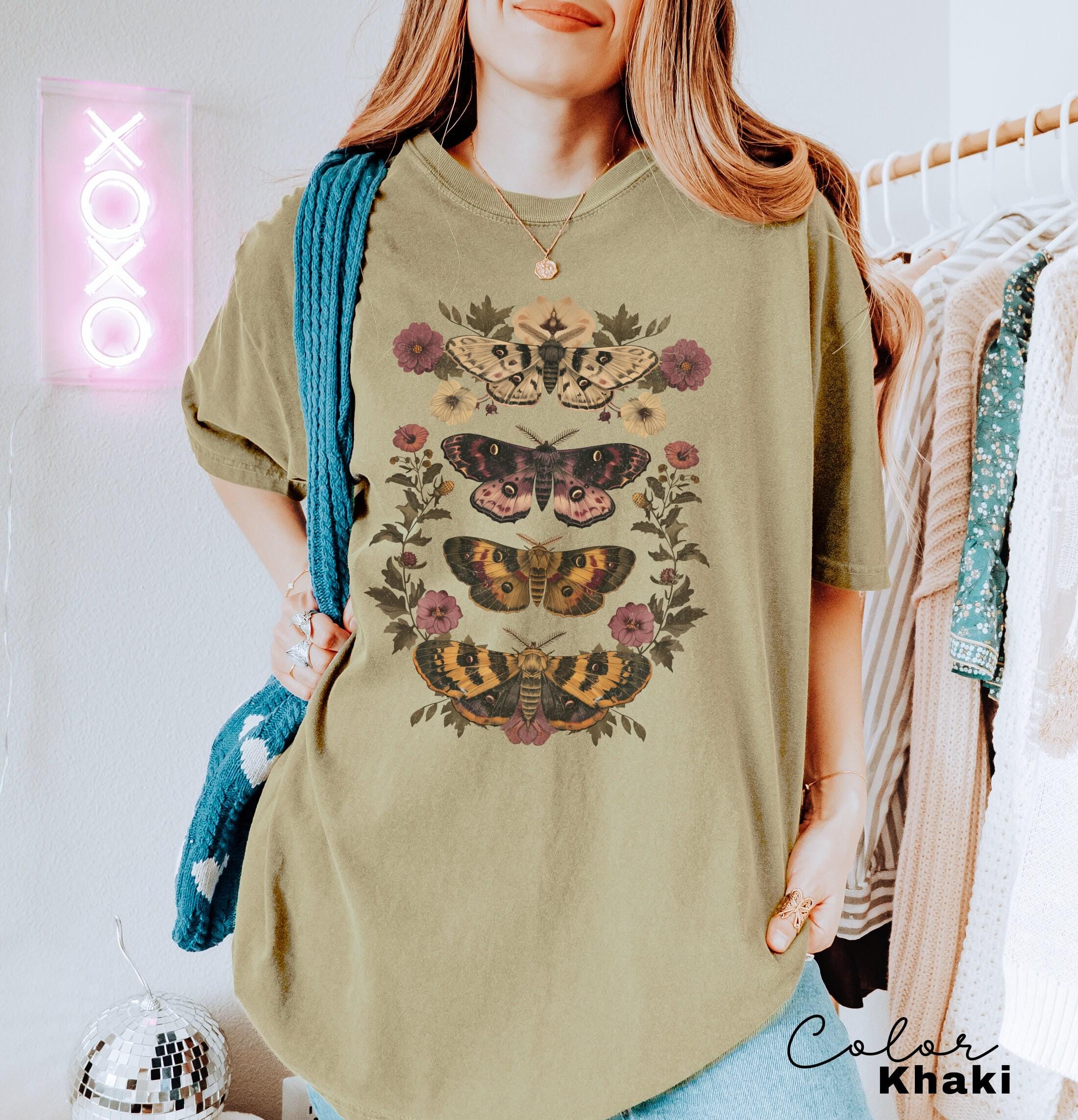 Floral Moth Shirt Cottagecore Tshirt Vintage Top Bug Shirt Insect Shirt Goblincore Clothing Fairycore Oversized Shirt Dark Academia Shirt