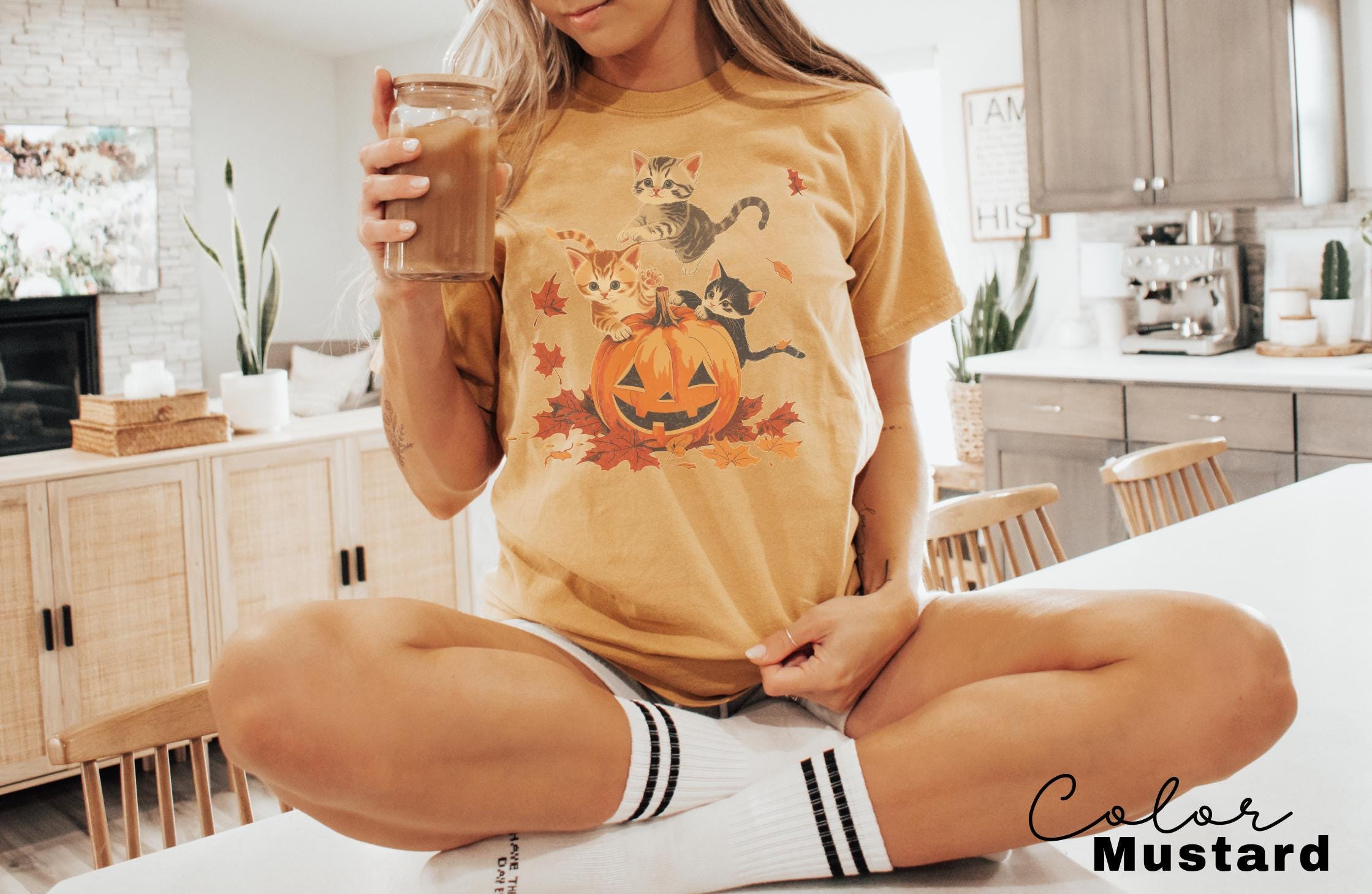 Vintage 90s Cat Halloween Shirt, Retro Halloween Shirt, Spooky Season Tee, Pumpkin Shirt, Cat Lover Shirt, Black Cat Shirt, Spooky Season