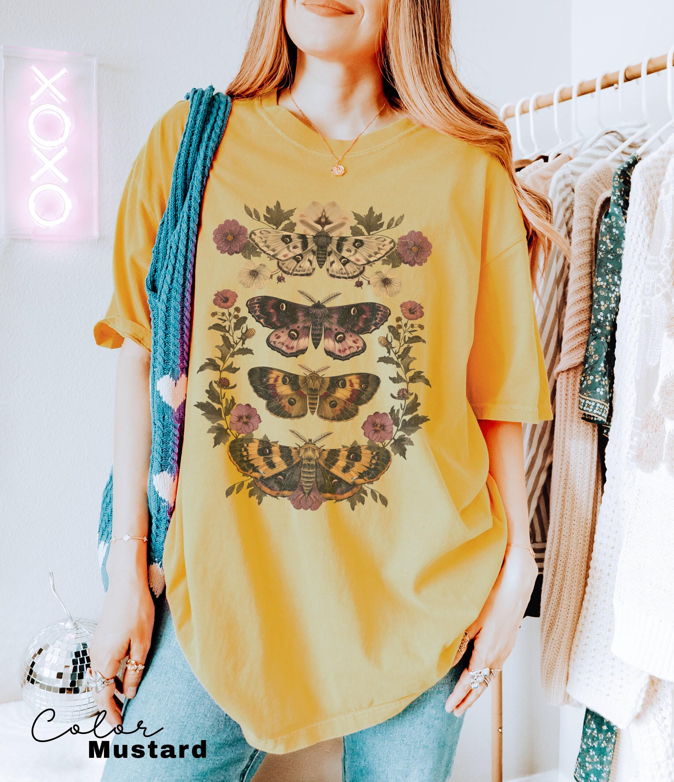Floral Moth Shirt Cottagecore Tshirt Vintage Top Bug Shirt Insect Shirt Goblincore Clothing Fairycore Oversized Shirt Dark Academia Shirt