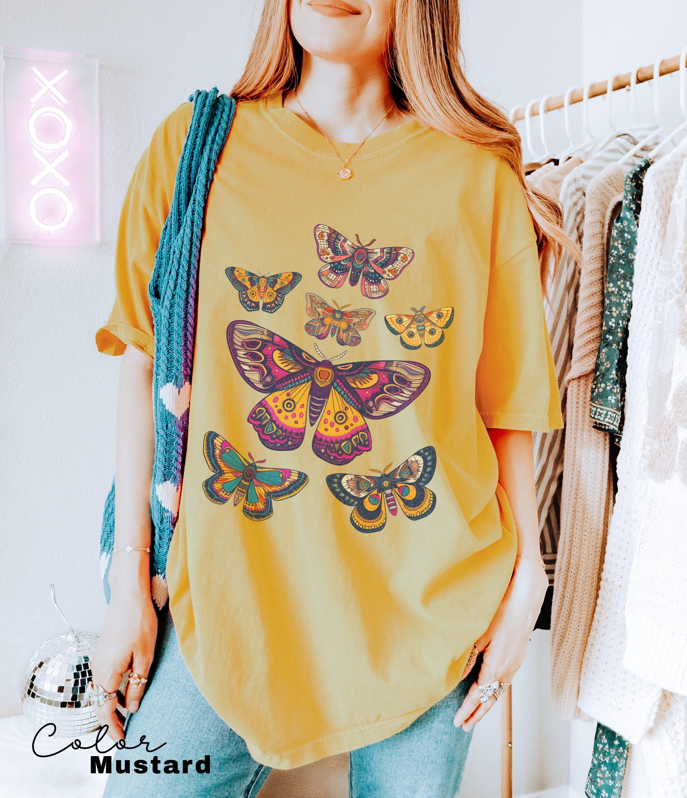 Floral Moth Shirt Cottagecore Tshirt Vintage Top Bug Shirt Insect Shirt Goblincore Clothing Fairycore Oversized Shirt Dark Academia Shirt