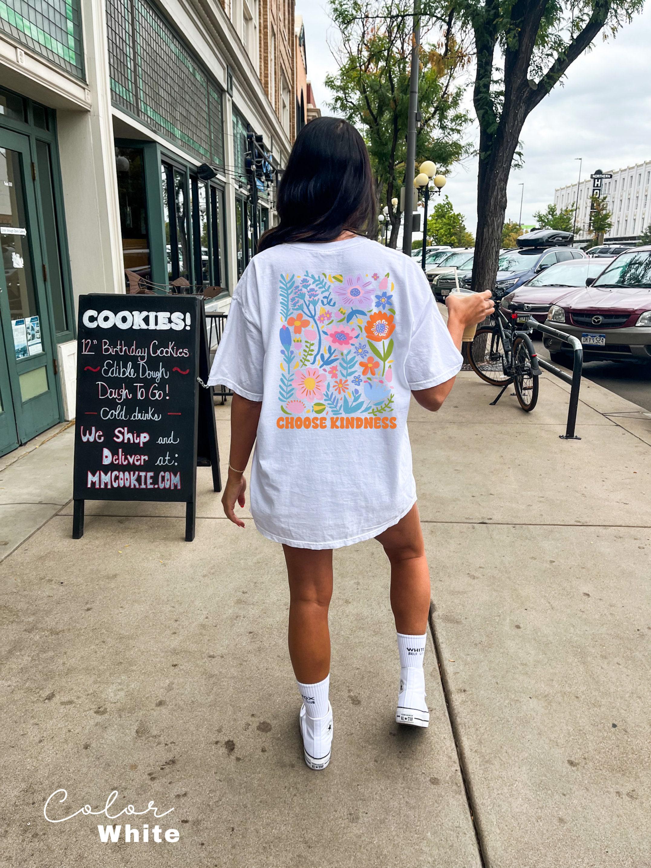 Summer Beach Shirt, Choose Kindness, Flower Market Beach, Vsco shirt, Aesthetic Shirt, Positive Vibes, Summer Vibes, Retro Flowers,