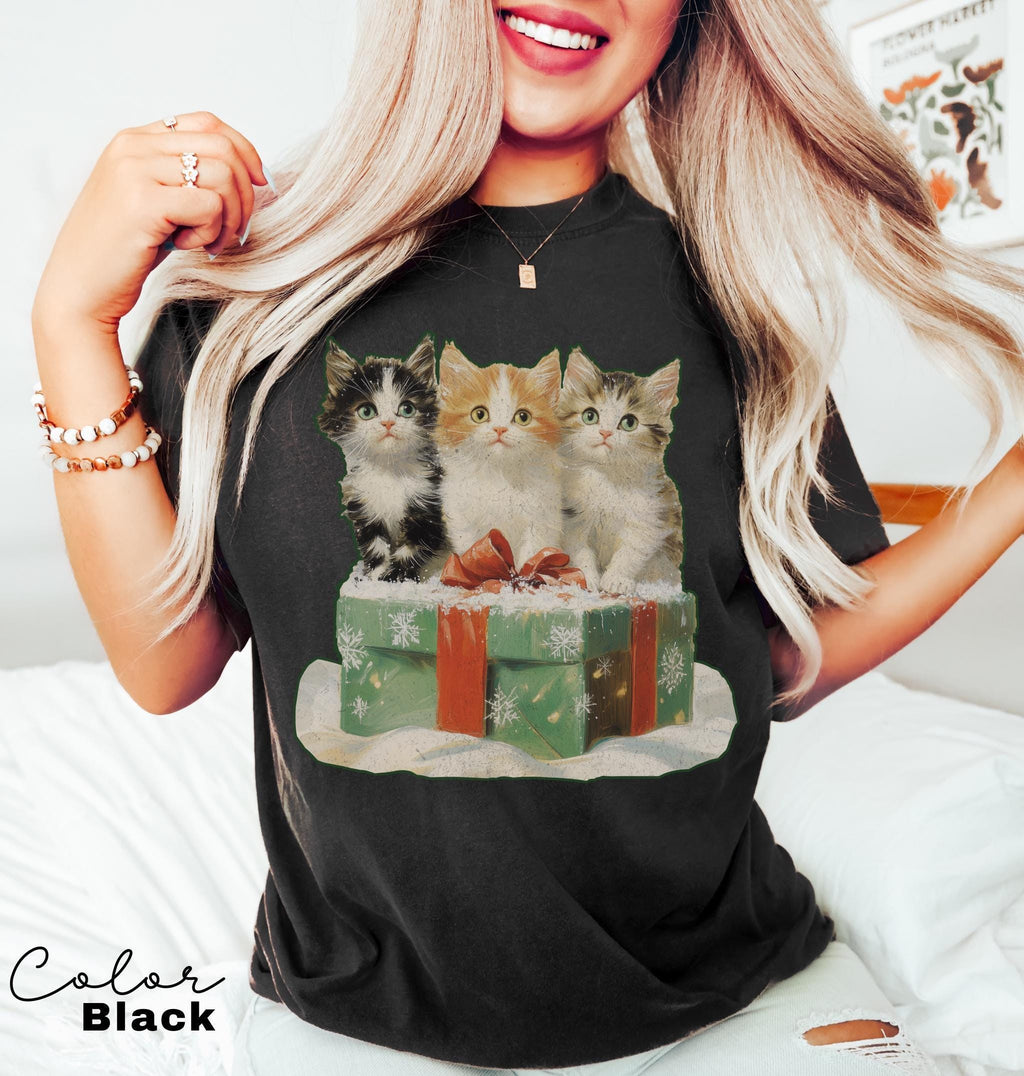 Vintage 90s Cat Christmas Shirt, Cute Cat Shirt, Cat Christmas Shirt, Retro Cat Christmas, Christmas Kitten Shirt, Classic Christmas Shirt