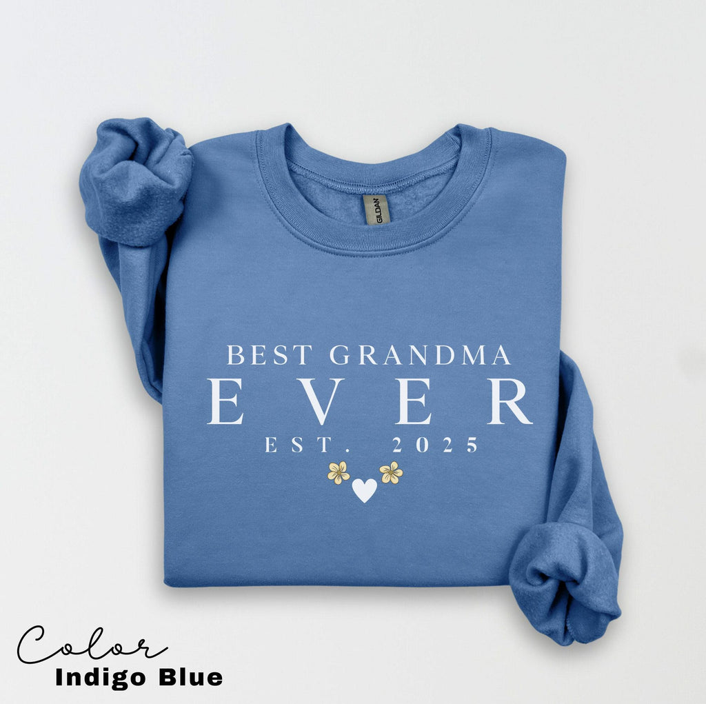 Personalized Grandma Est Sweatshirt, New Grandma Gift, Gender Reveal, Nana Sweatshirt, Pregnancy Announcement Gift, Est. Customized Year