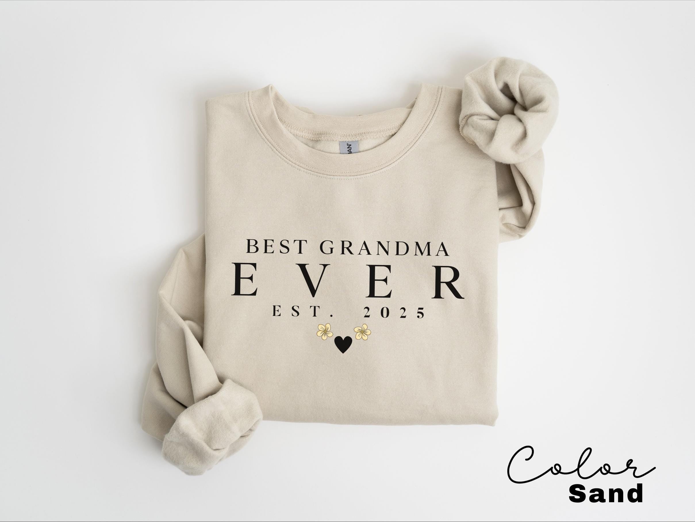 Personalized Grandma Est Sweatshirt, New Grandma Gift, Gender Reveal, Nana Sweatshirt, Pregnancy Announcement Gift, Est. Customized Year