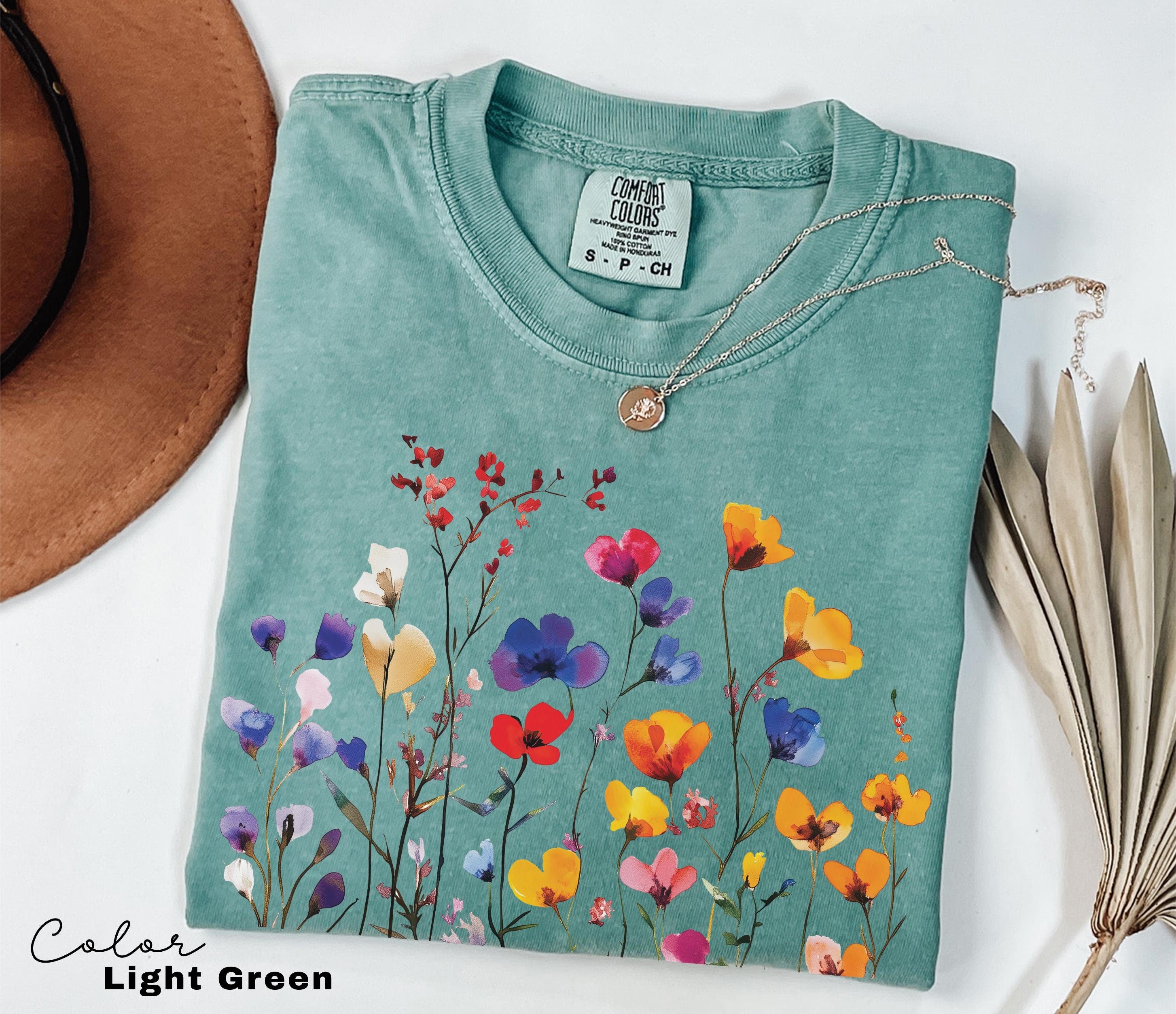 Vintage Pressed Flowers Shirt, Wildflowers Cottagecore Tshirt, Botanical Floral Shirt, Flower, Nature Shirt, Gardener Gift, Spring, Summer