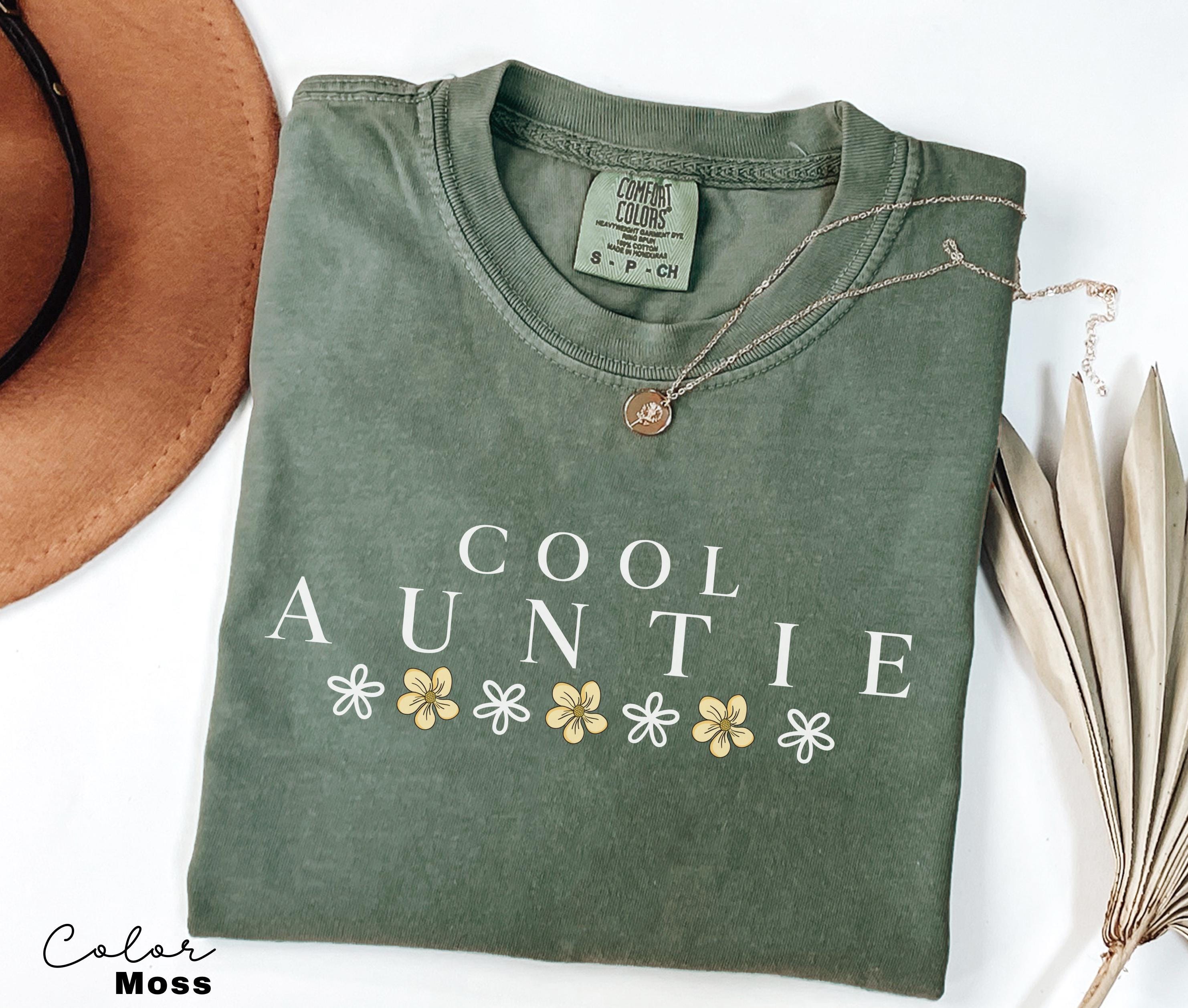 Cool Auntie Shirt, Comfort Colors® Aunt Shirt, Auntie Shirt, New Aunt Gift, Pregnancy Announcement, Gift for Aunt, Pregnancy Reveal to Aunt