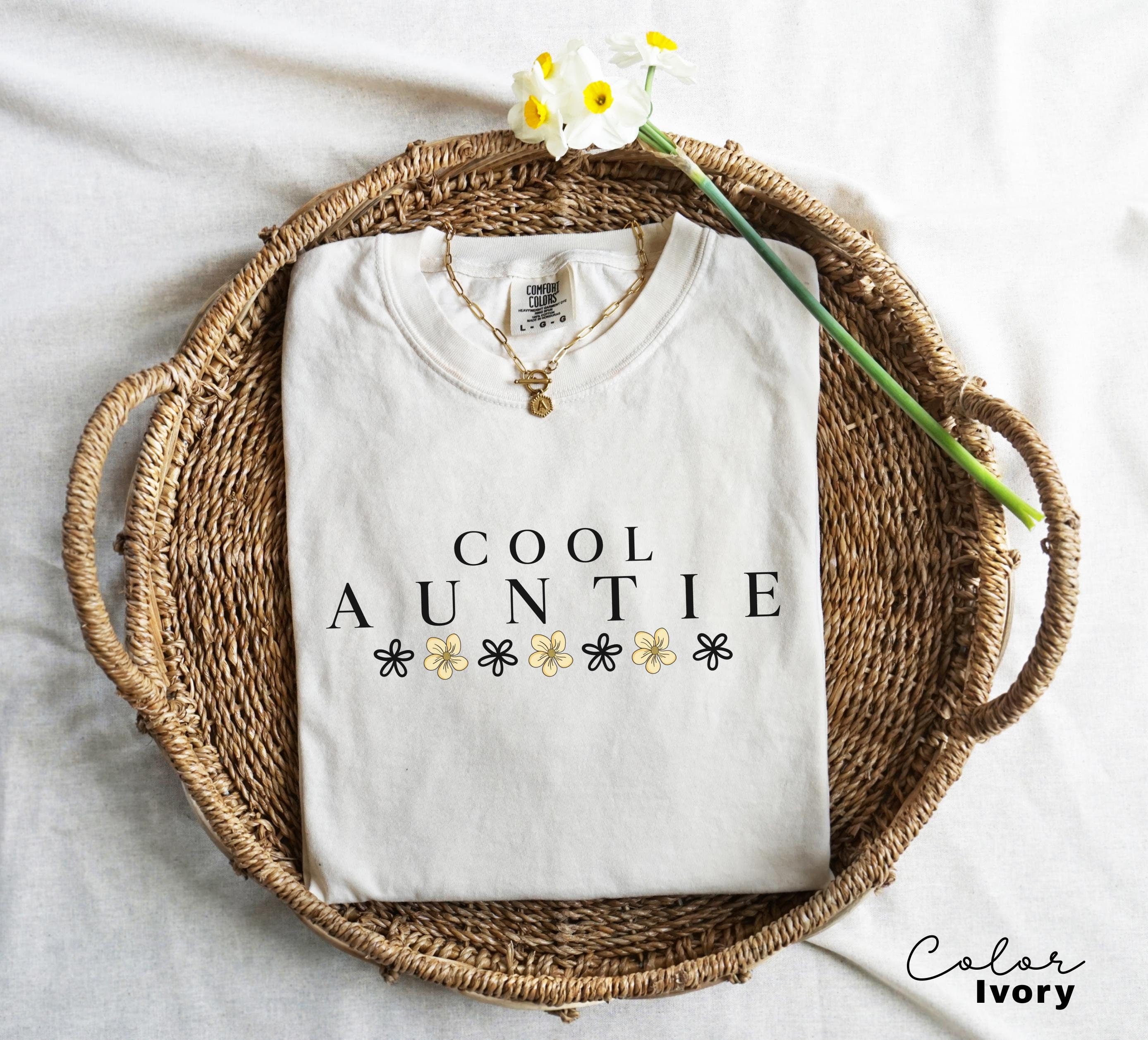 Cool Auntie Shirt, Comfort Colors® Aunt Shirt, Auntie Shirt, New Aunt Gift, Pregnancy Announcement, Gift for Aunt, Pregnancy Reveal to Aunt