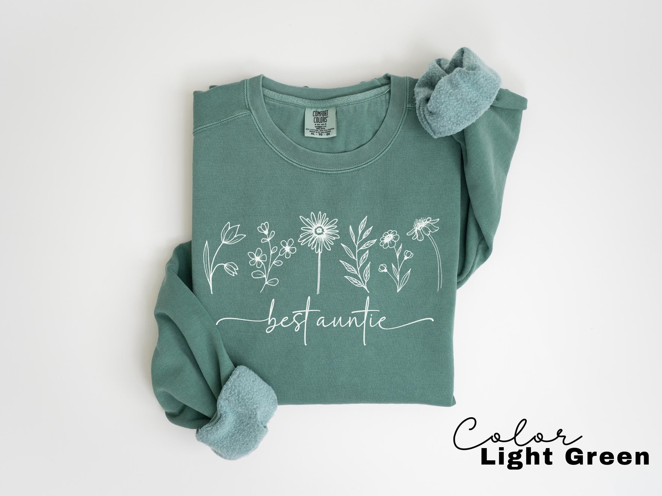 Best Auntie Sweatshirt, New Aunt Gift, Floral Aunt Sweatshirt, Cool Auntie Shirt, Pregnancy Announcement For Aunt, Gift for Aunt Sweater