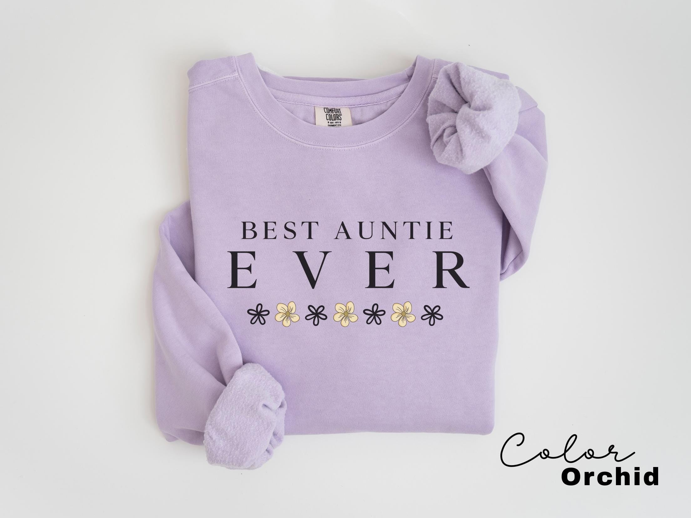 Best Auntie Sweatshirt, New Aunt Gift, Floral Aunt Sweatshirt, Cool Auntie Shirt, Pregnancy Announcement For Aunt, Gift for Aunt Sweater