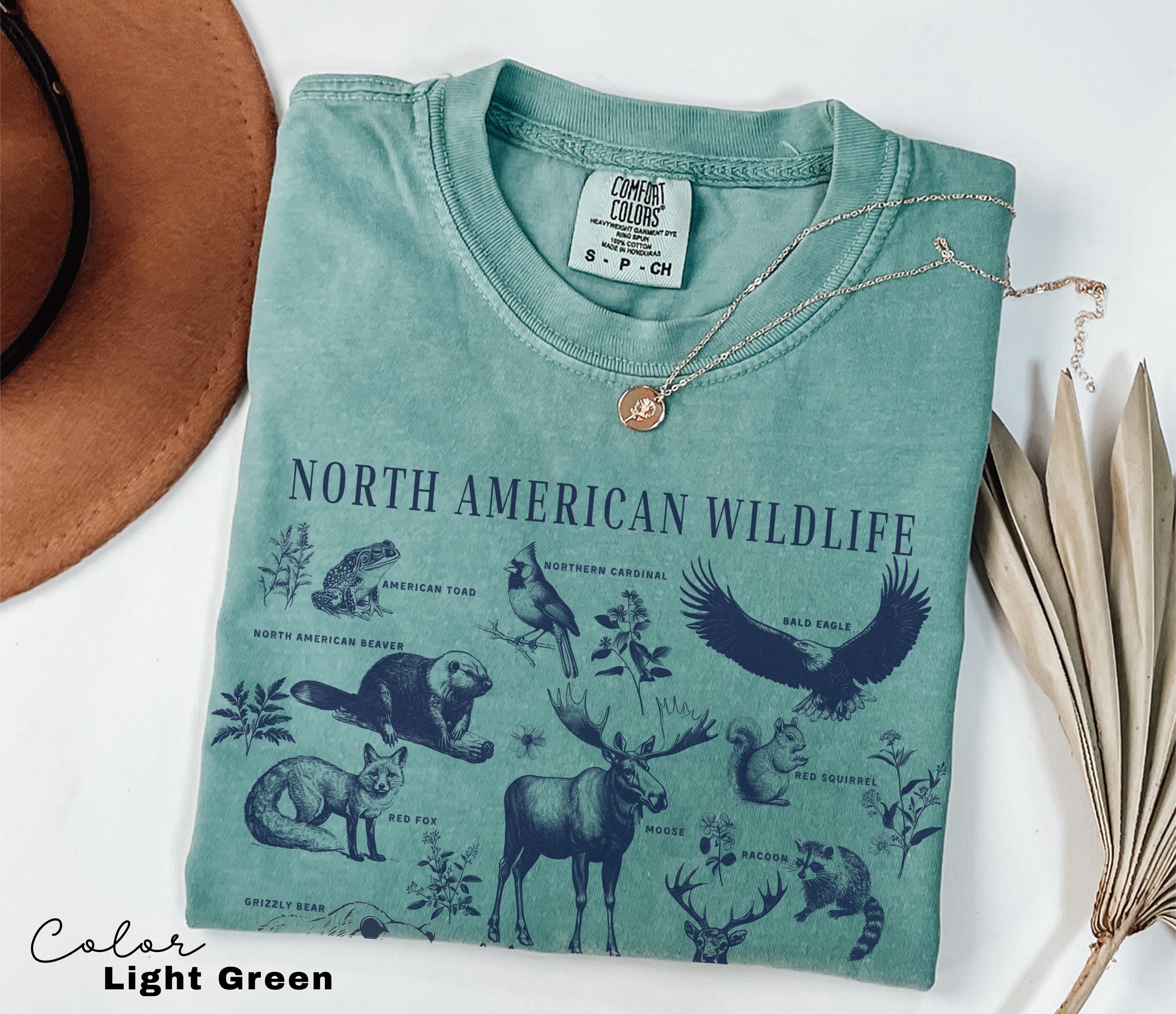 Nature Shirt, North American Wildlife, Vintage 90s Unisex T-Shirt, Retro Forest Animals, National Parks, Camping Nature Lover, Forestcore,