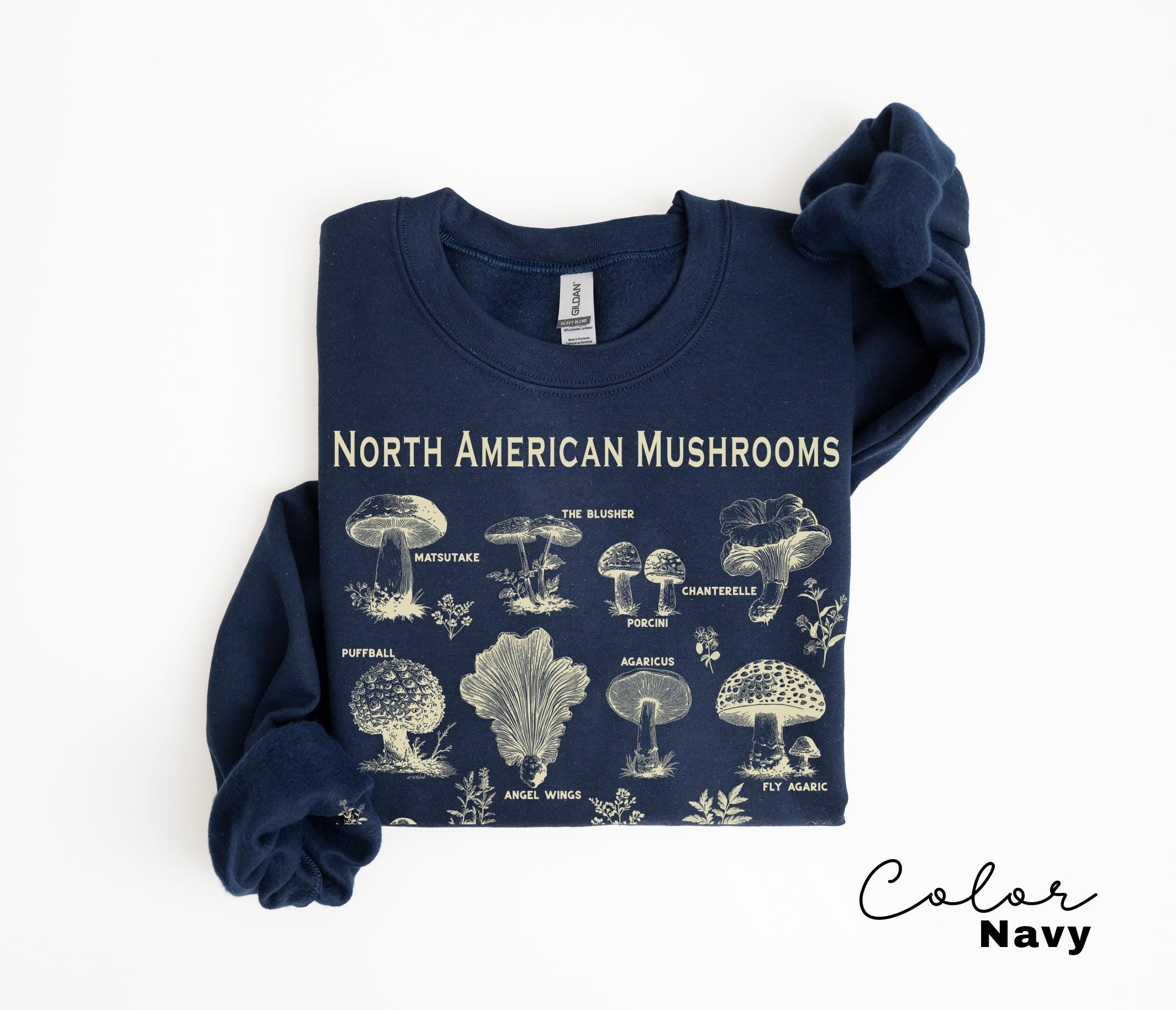 Vintage Mushroom Sweatshirt, Nature Lover Sweatshirt, Mushroom Collector, Goblincore Sweatshirt, Cottage Core Aesthetic, Botanica Crewneck