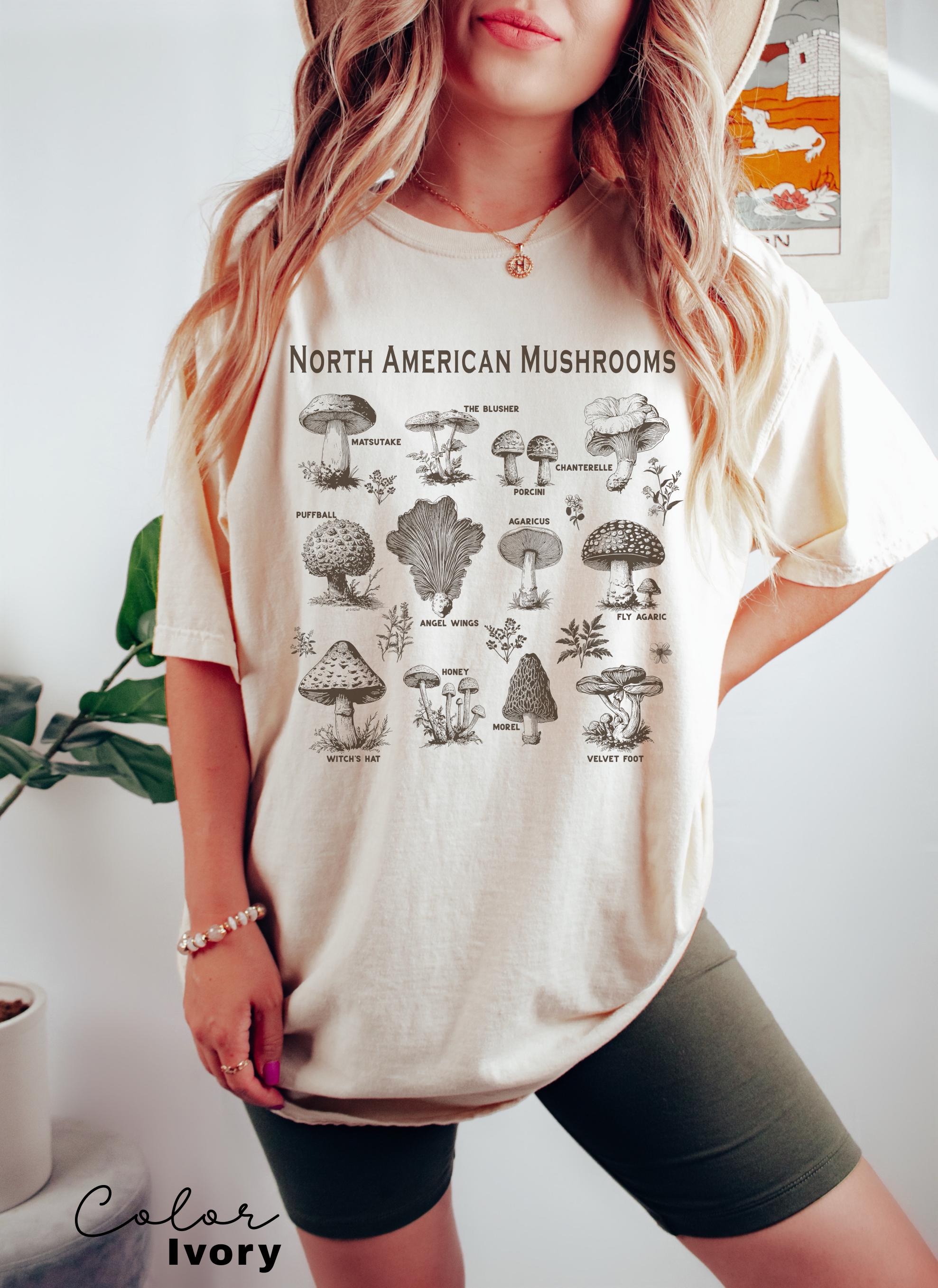Vintage Mushroom Shirt, Cottagecore Aesthetic, Nature Lover Tee, Mushroom Collector, Gardener Shirt, Forestcore Aesthetic, Goblincore Shirt