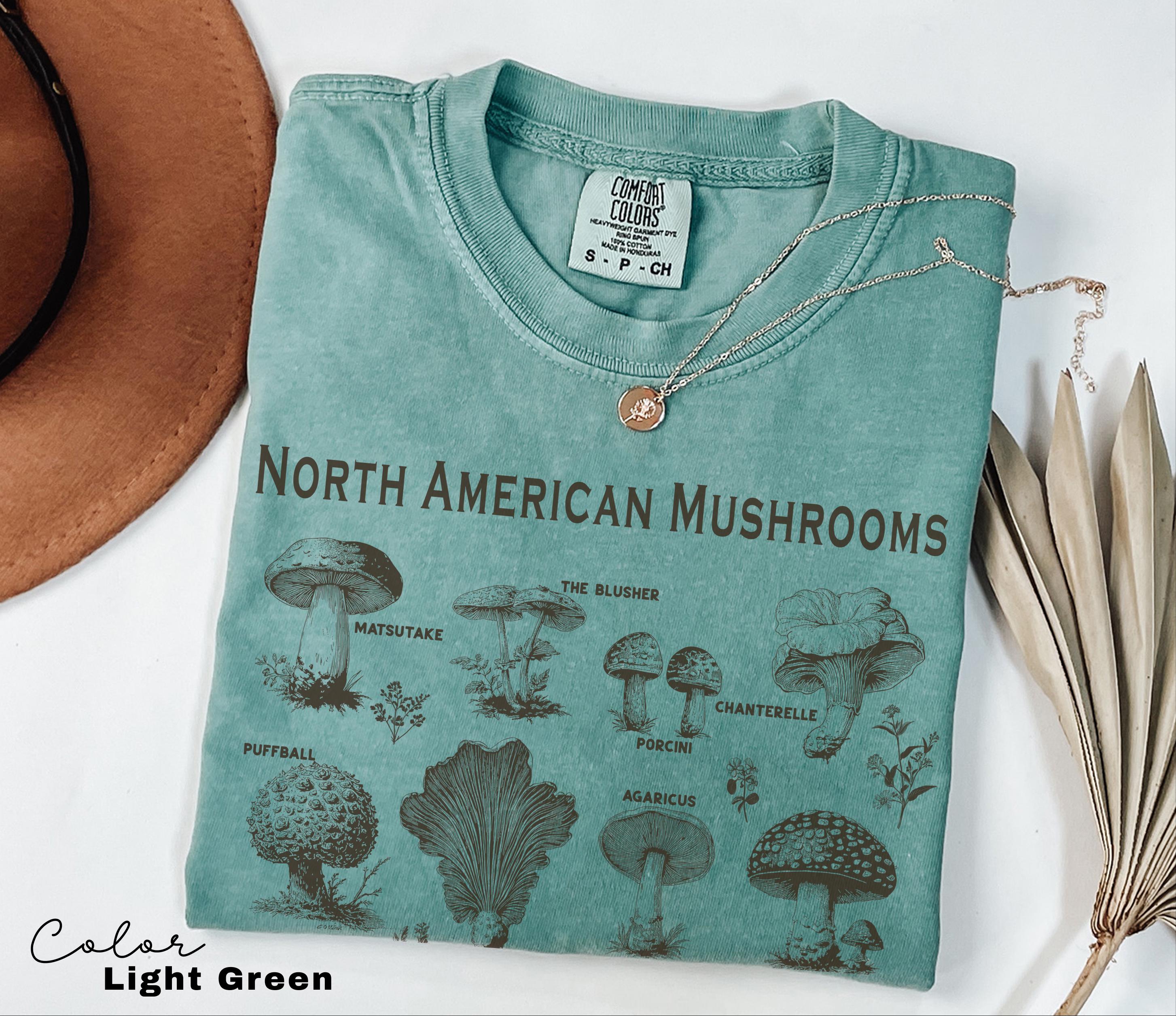 Vintage Mushroom Shirt, Cottagecore Aesthetic, Nature Lover Tee, Mushroom Collector, Gardener Shirt, Forestcore Aesthetic, Goblincore Shirt
