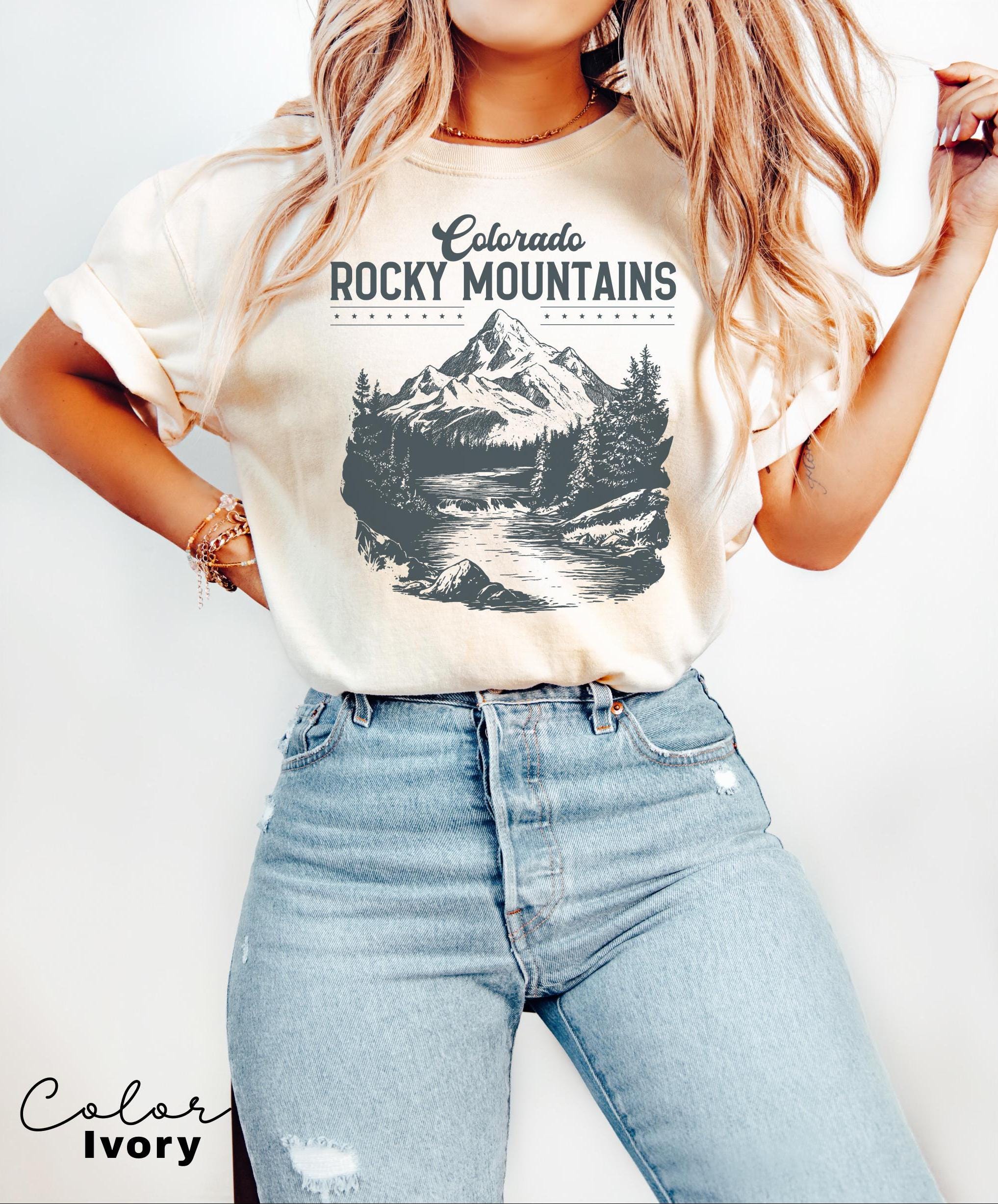 Rocky Mountains Shirt, Retro Comfort Colors T-Shirt, Colorado Tshirt, Oversized National Park T Shirt, Nature Graphic Tee, Outdoor Hiker Tee