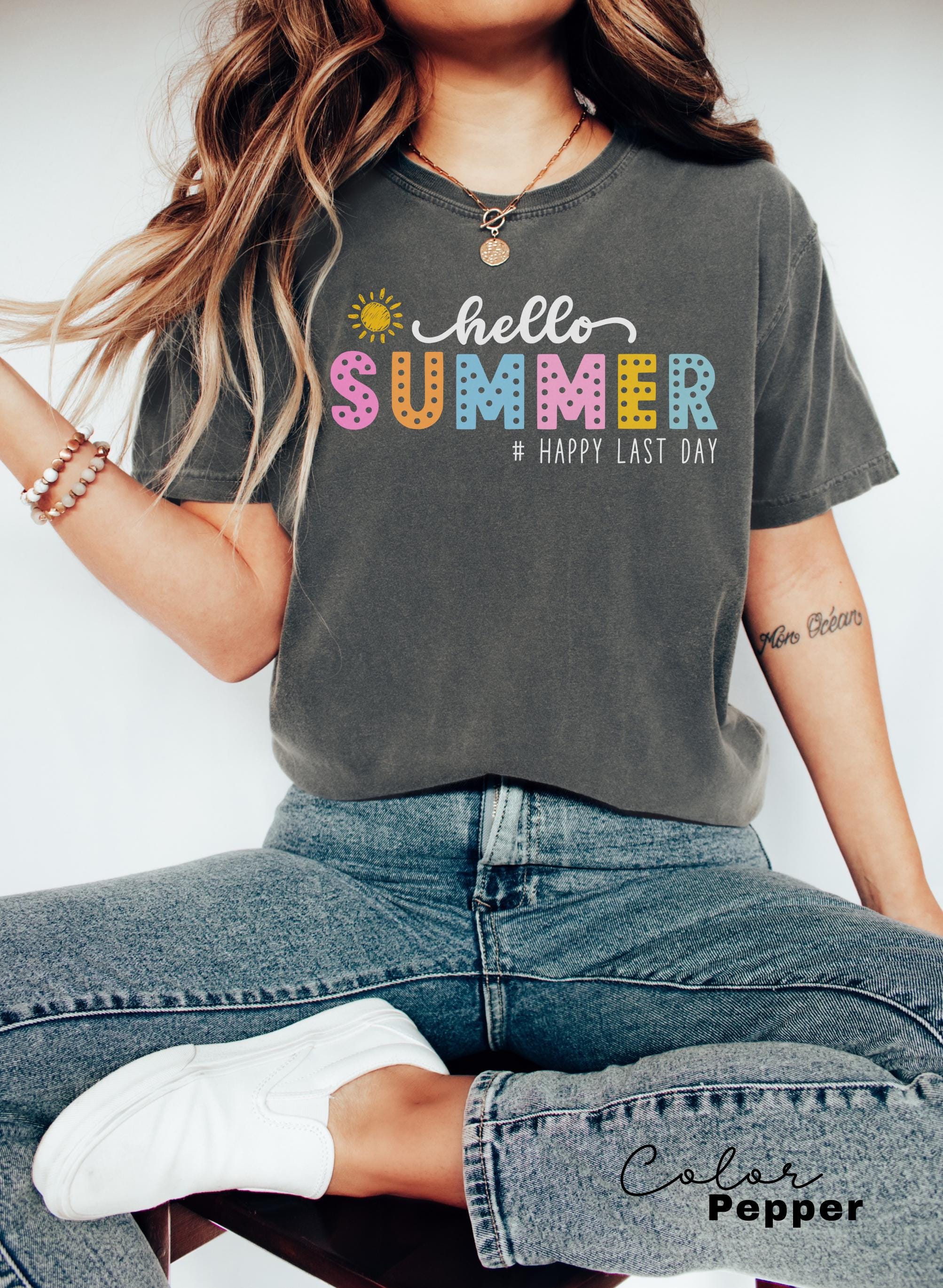 Hello Summer Retro Teacher Summer Shirt, School's Out For Summer Shirt, Happy Last Day Of School Shirt, End Of the School Year, Last Day