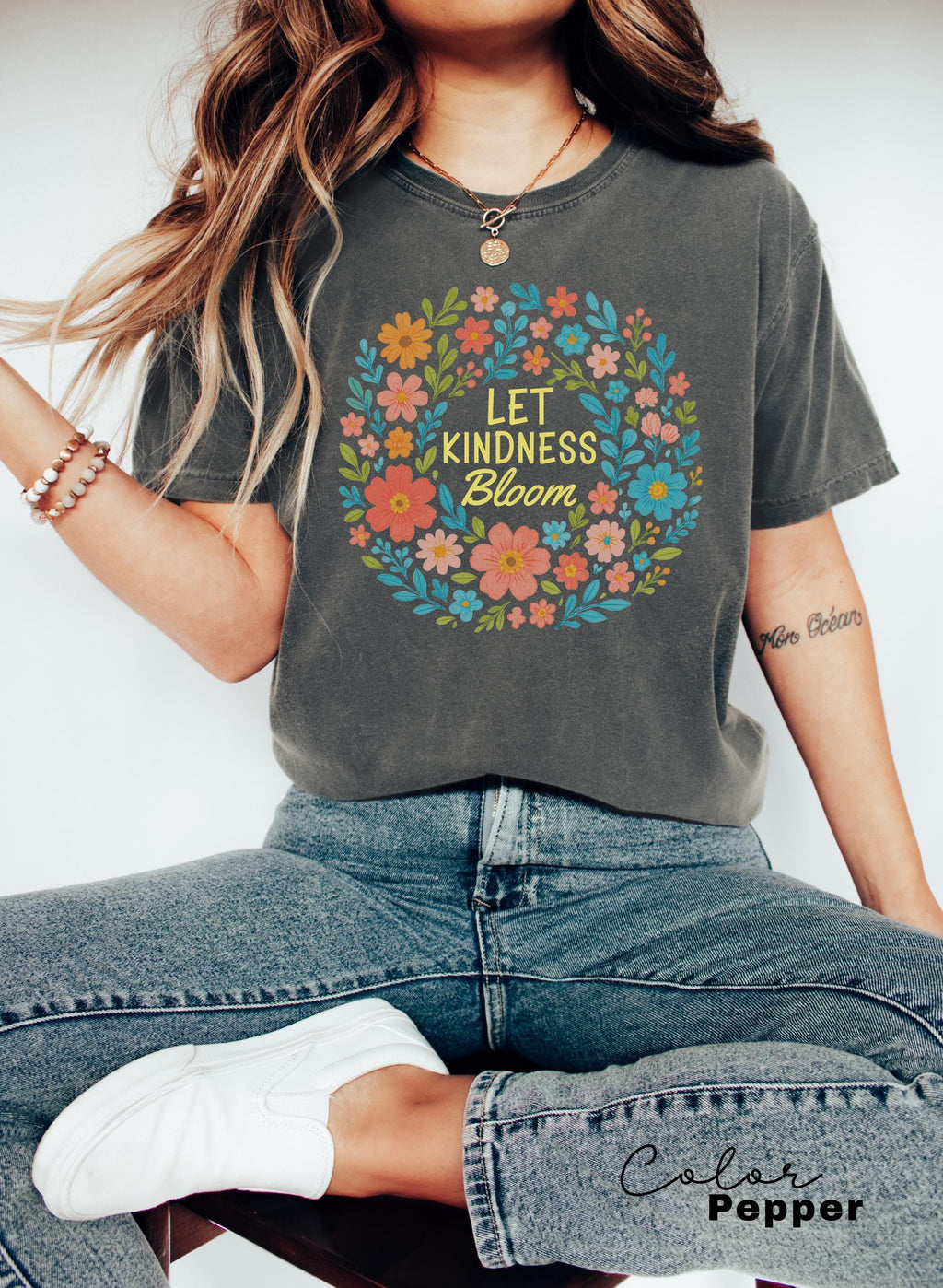 Let Kindness Bloom T-Shirt, Be Cool Be Kind Retro Flower Shirt, Positive Quote, Inspiration Women Sweater, Aesthetic Floral Kindness Tee
